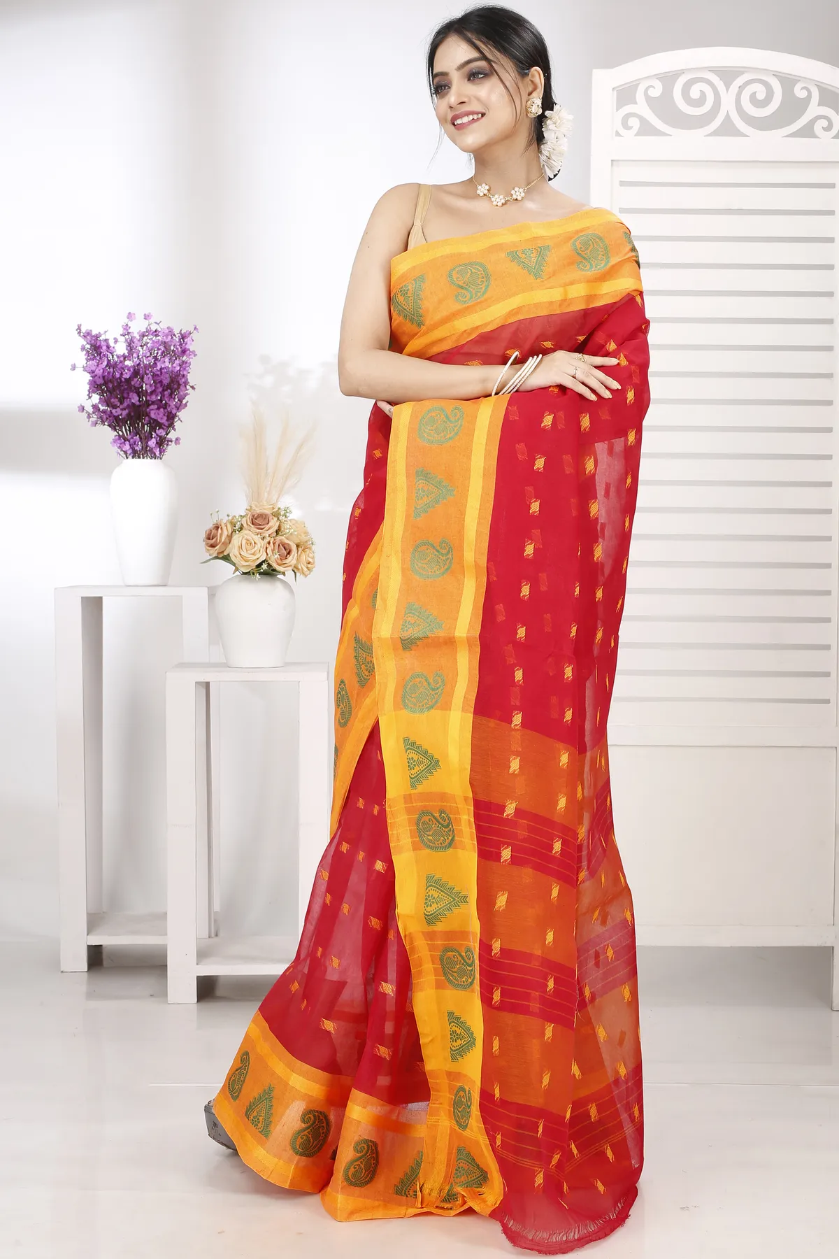 DipDiya Pure Cotton Red Emma Border Masterfully Woven Tant Sarees