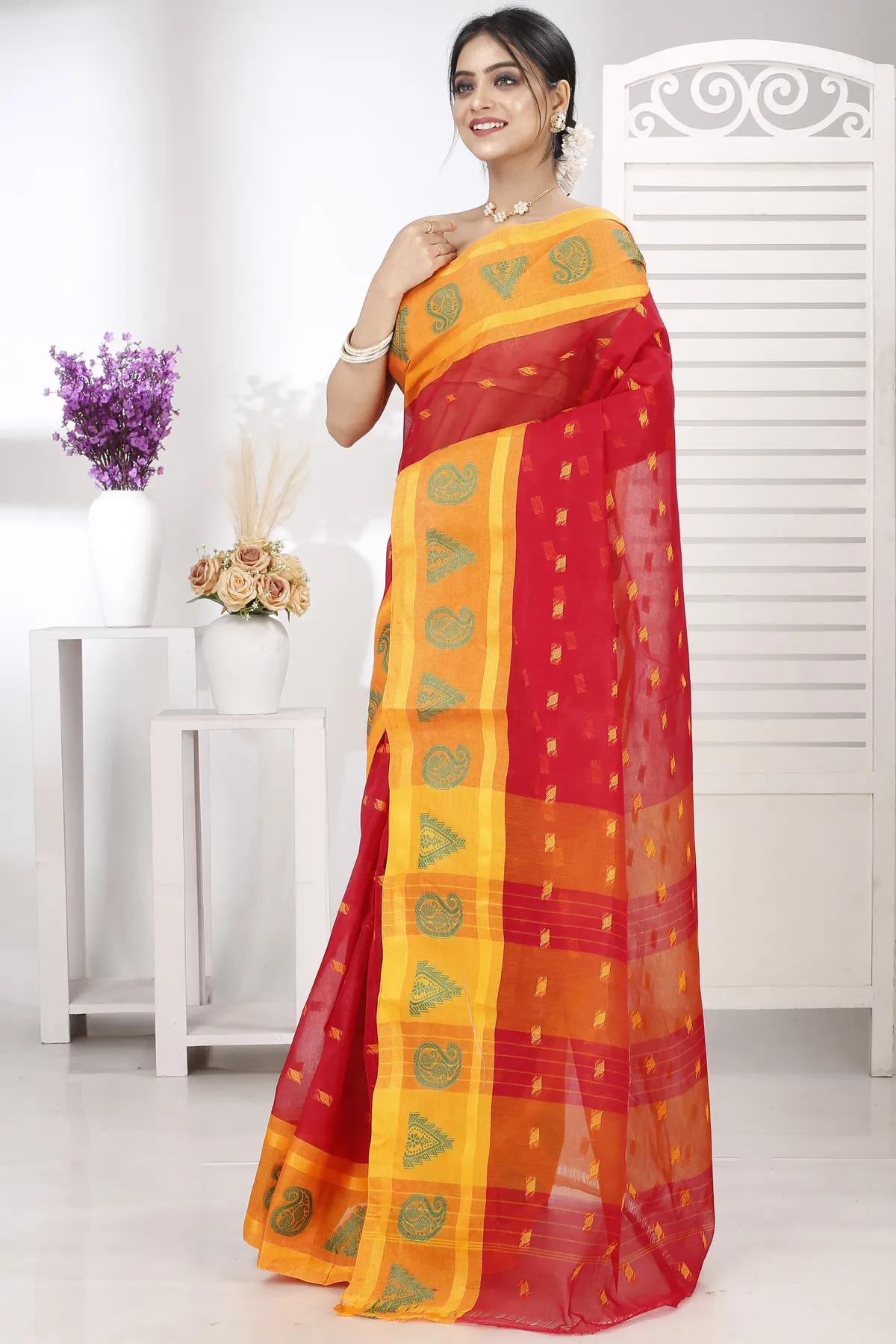 DipDiya Pure Cotton Red Emma Border Masterfully Woven Tant Sarees