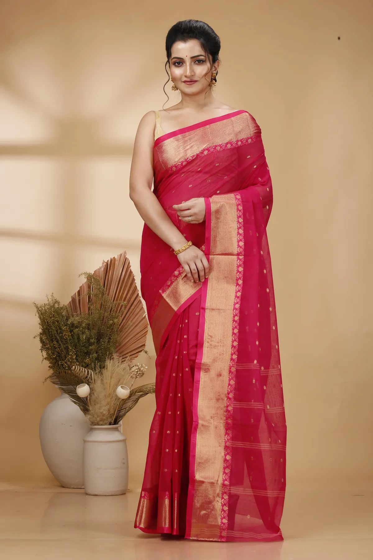 DipDiya Pure Cotton Red JoriPar Pure Bengali Grace Tant Sarees