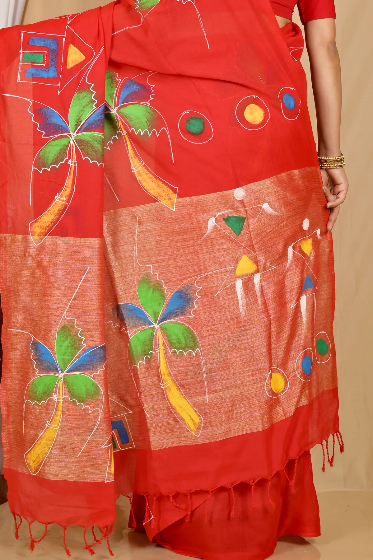 DipDiya Pure Cotton Red Keshaka Timeless Elegance Hand Painted Sarees