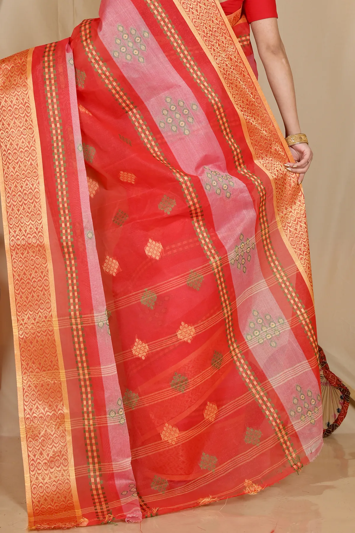 DipDiya Pure Cotton Red Krita Traditional Bengali Tant Sarees
