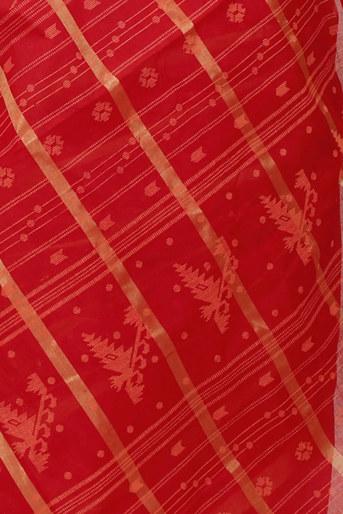 DipDiya Pure Cotton Red Mera Crafted by Artisans Tant Sarees