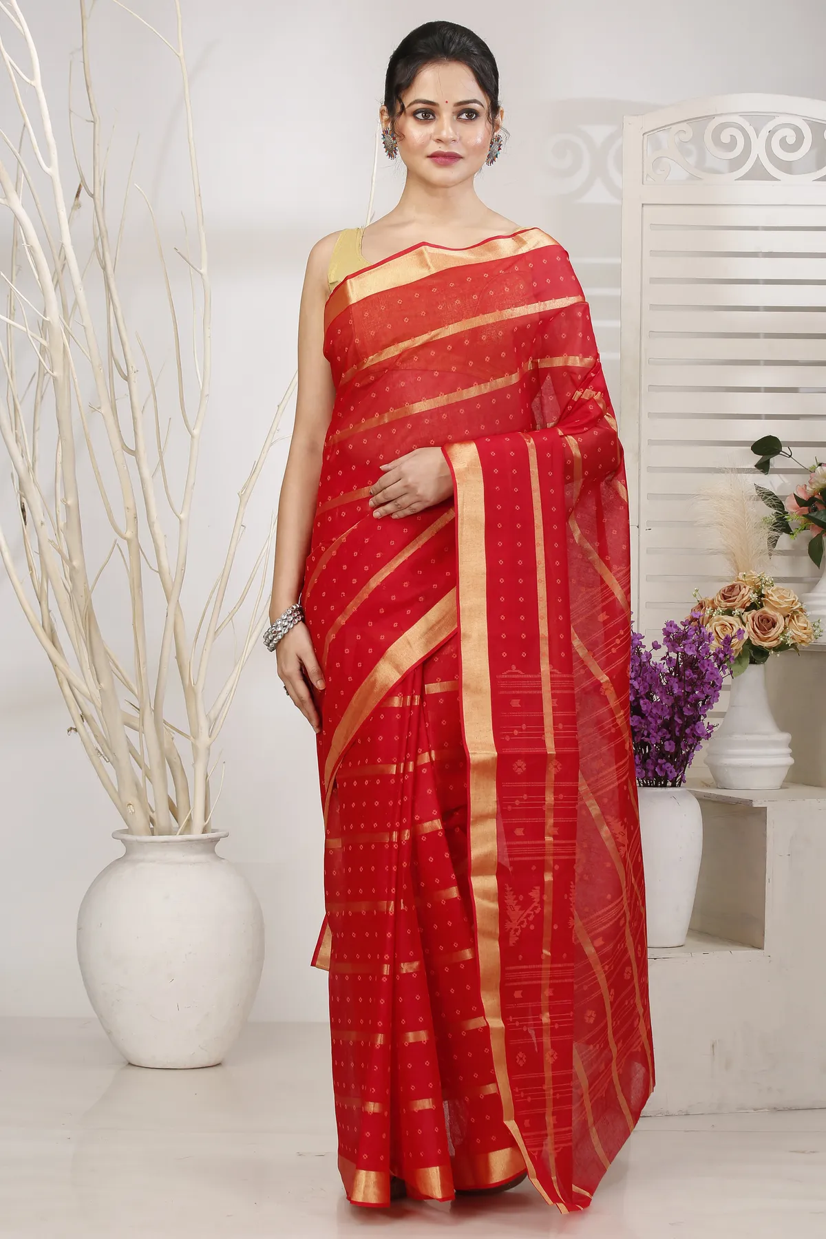 DipDiya Pure Cotton Red Mera Crafted by Artisans Tant Sarees