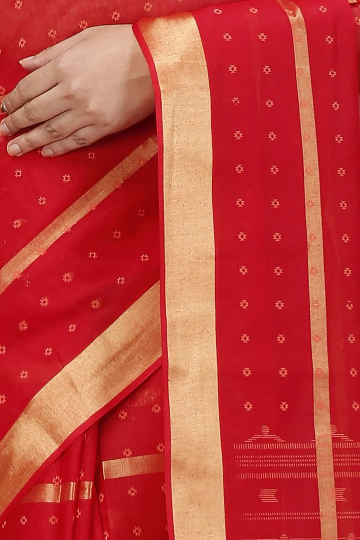 DipDiya Pure Cotton Red Mera Crafted by Artisans Tant Sarees