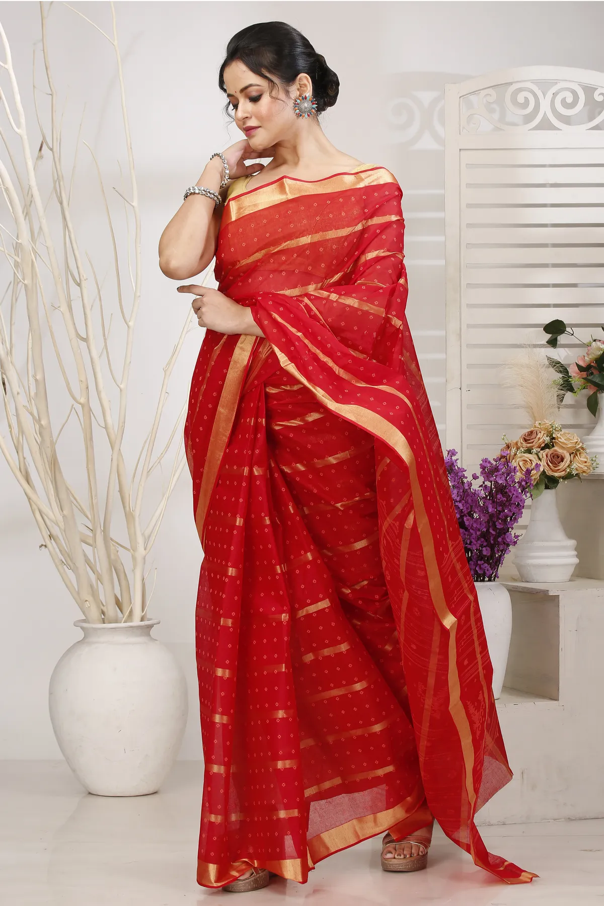 DipDiya Pure Cotton Red Mera Crafted by Artisans Tant Sarees