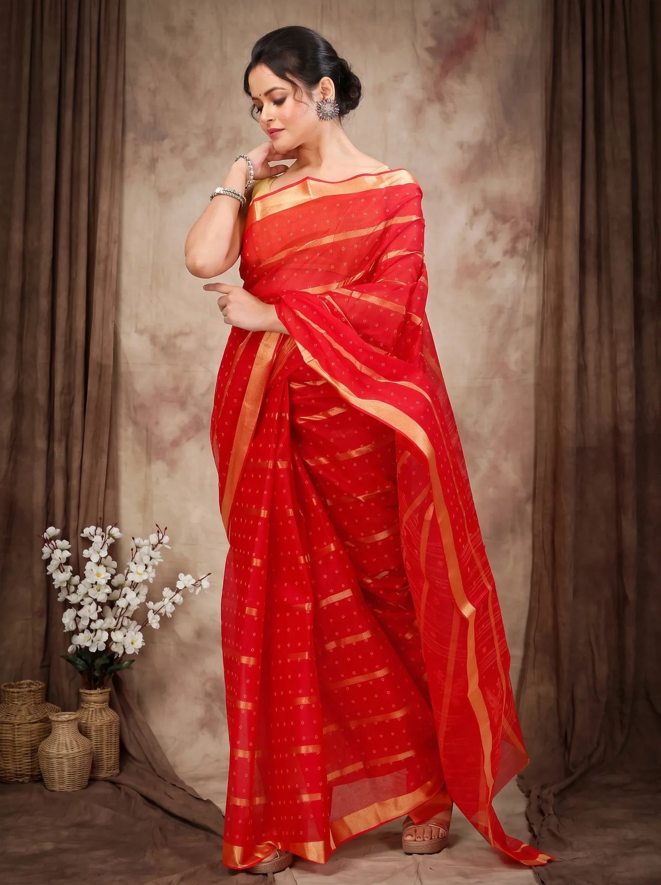 DipDiya Pure Cotton Red Mera Crafted by Artisans Tant Sarees