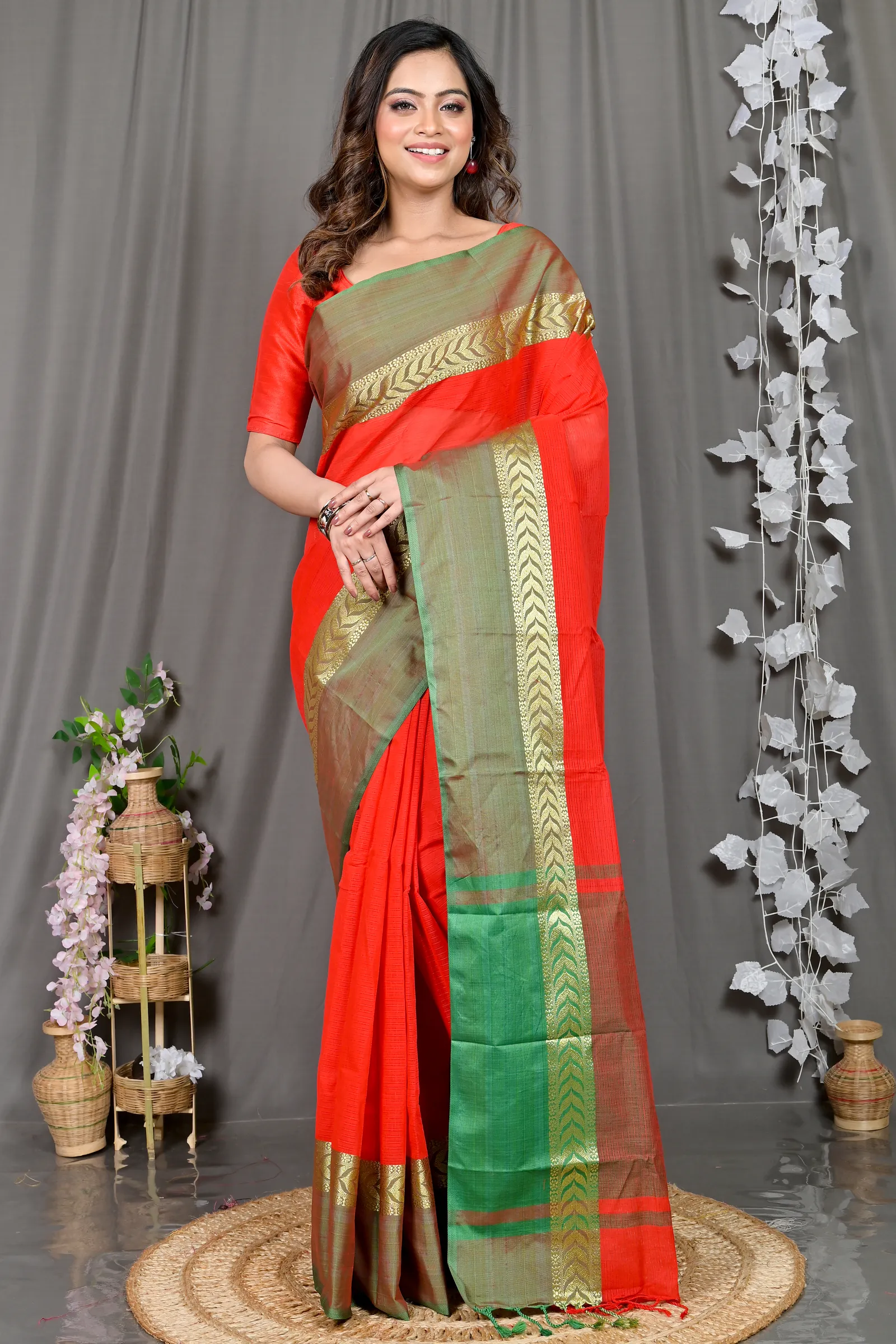DipDiya Pure Cotton Red Parvin Woven by Hand Tant Sarees