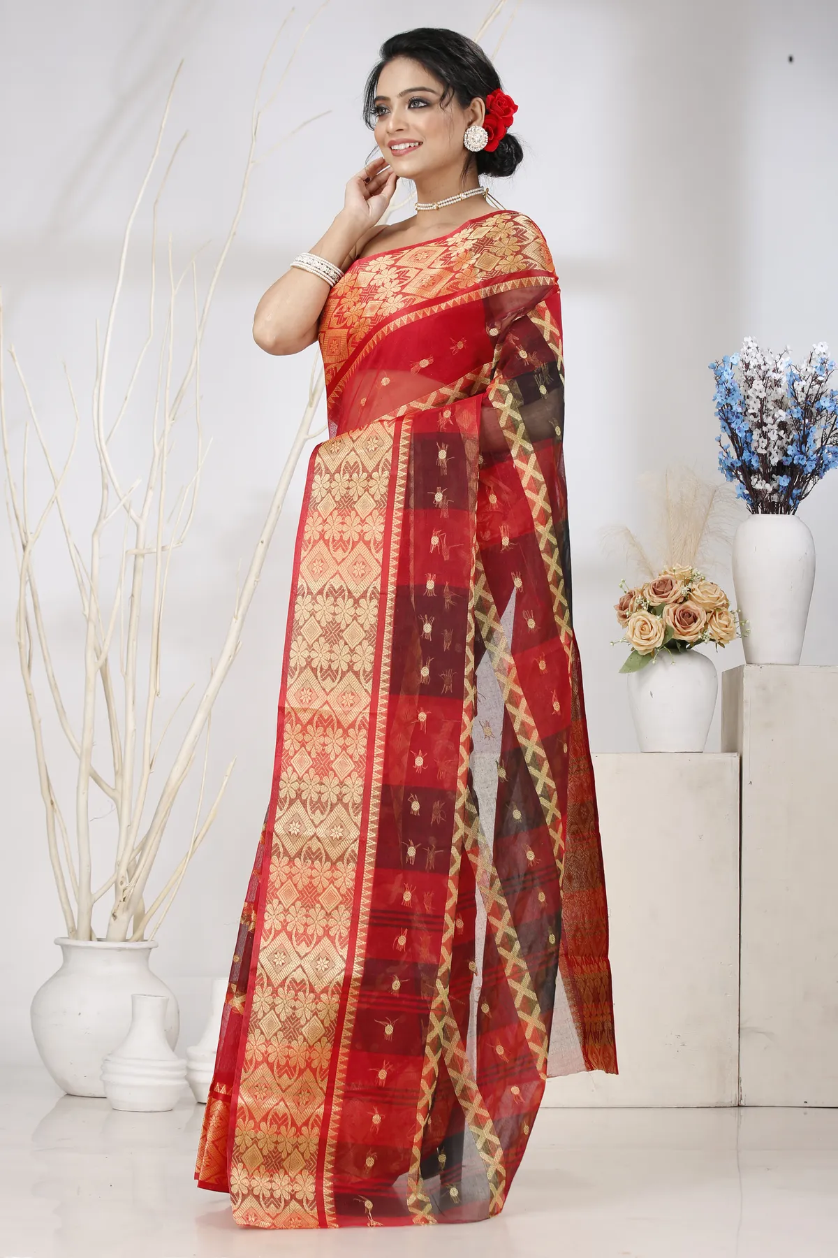 DipDiya Pure Cotton Red SonaJhuri Desiging Handloom Heritage Tant Sarees