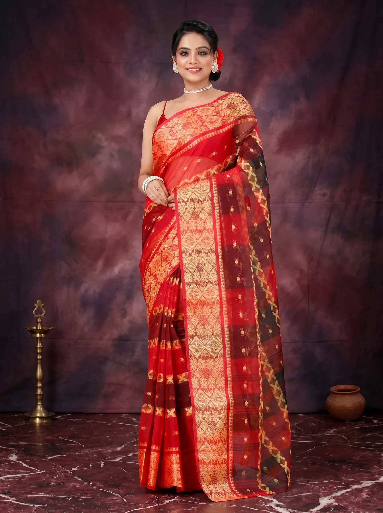 DipDiya Pure Cotton Red SonaJhuri Desiging Handloom Heritage Tant Sarees