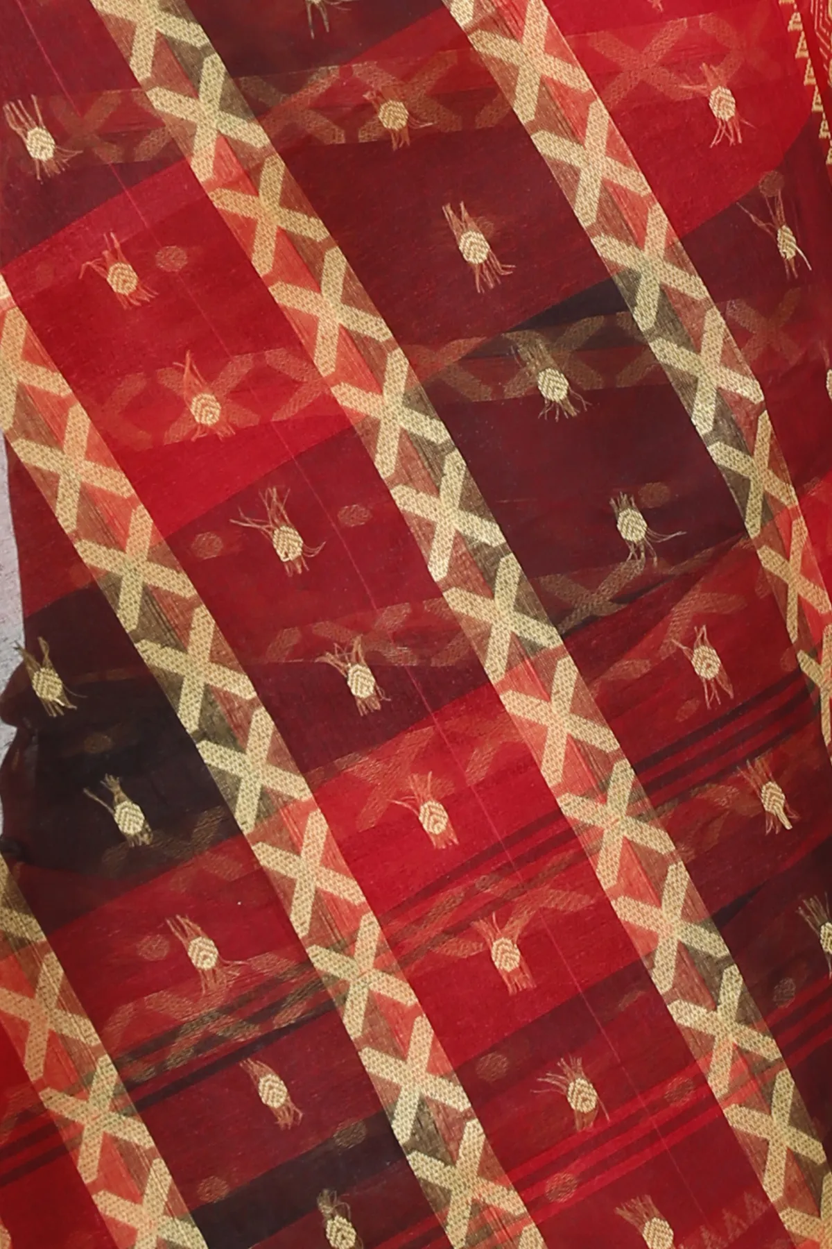 DipDiya Pure Cotton Red SonaJhuri Desiging Handloom Heritage Tant Sarees