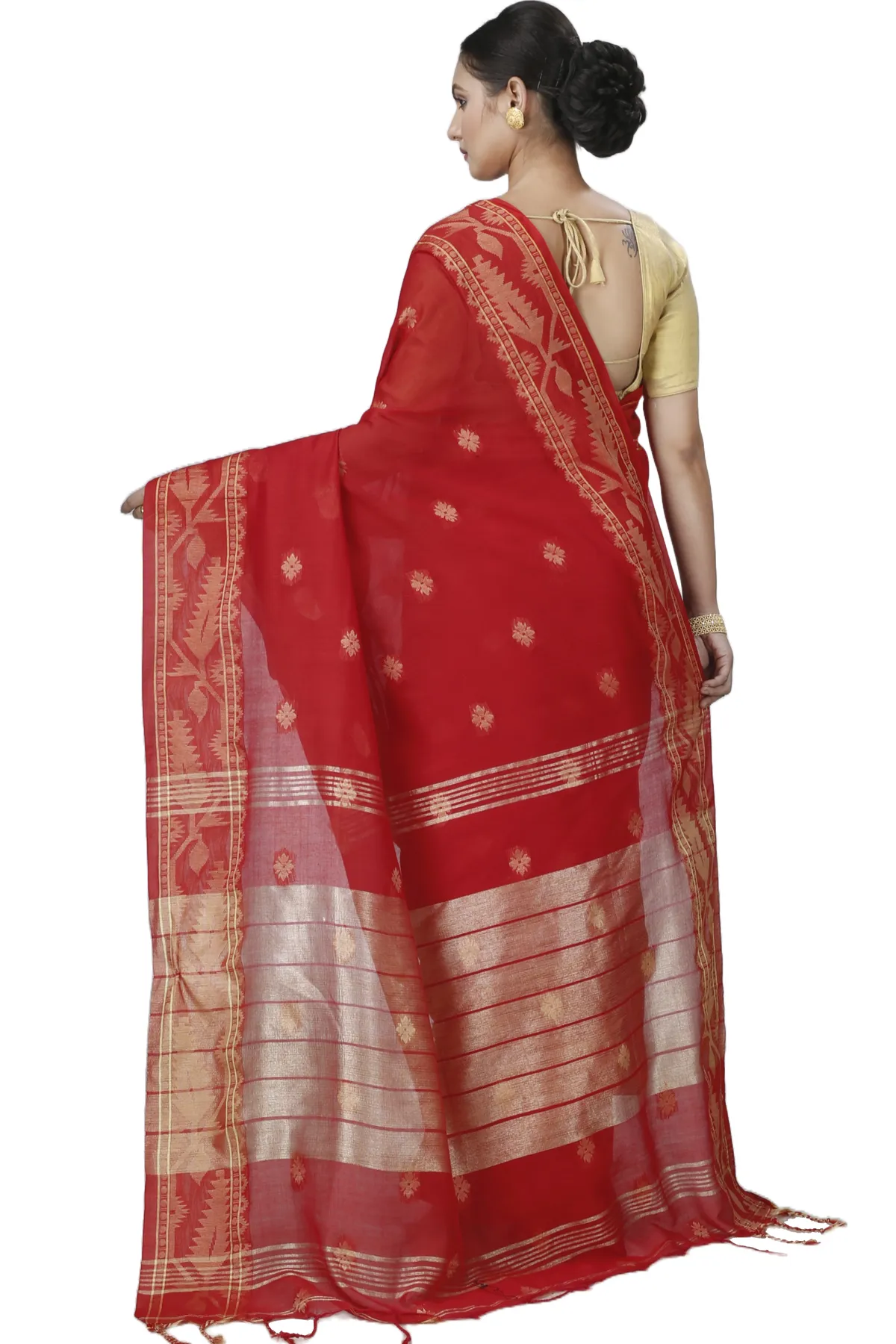 DipDiya Pure Cotton Red Tuma Traditional Elegance Handloom Sarees