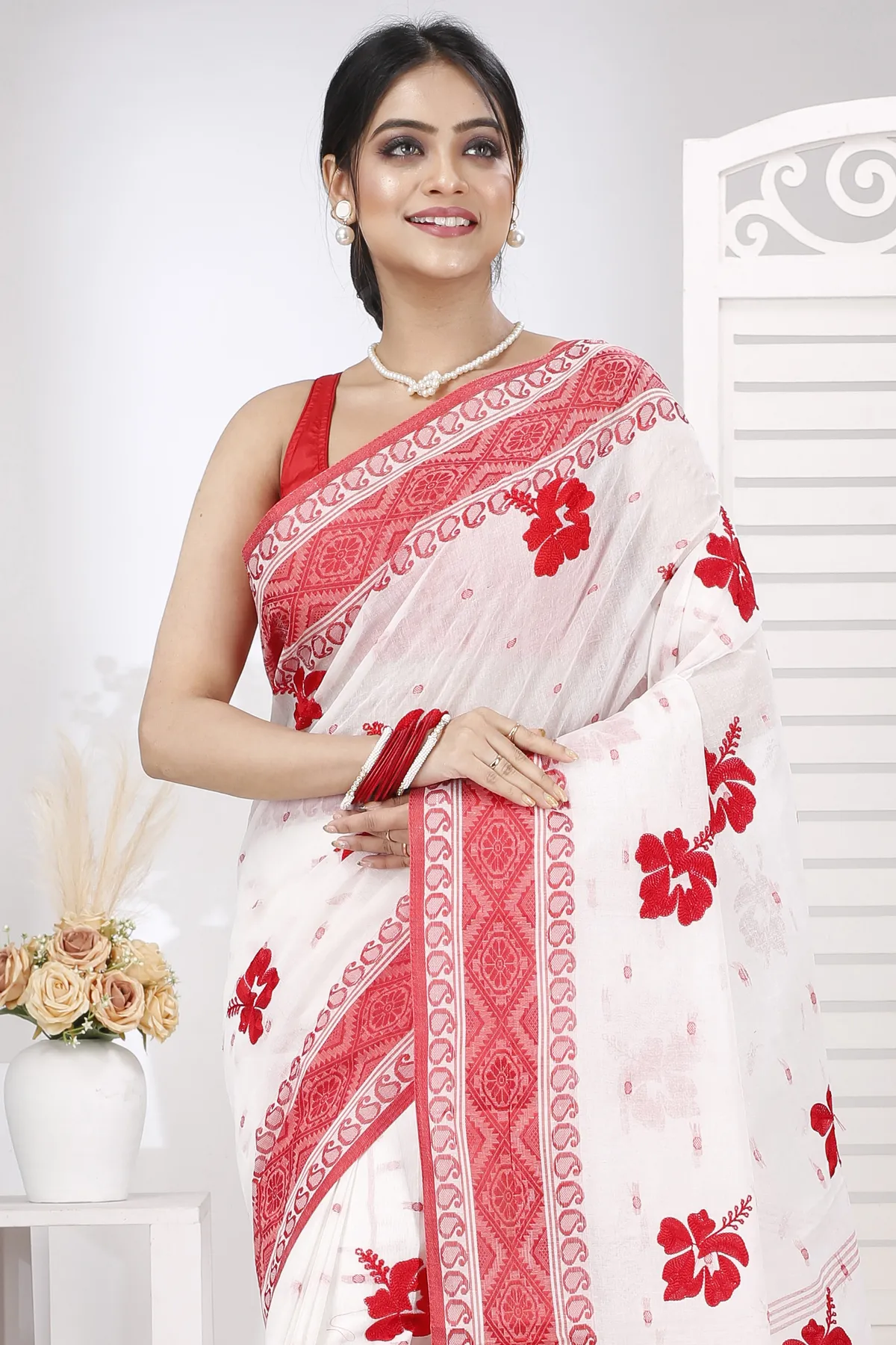 DipDiya Pure Cotton Red White Embi Boysko Jova The Bengali Classic Embroidery Tant Sarees