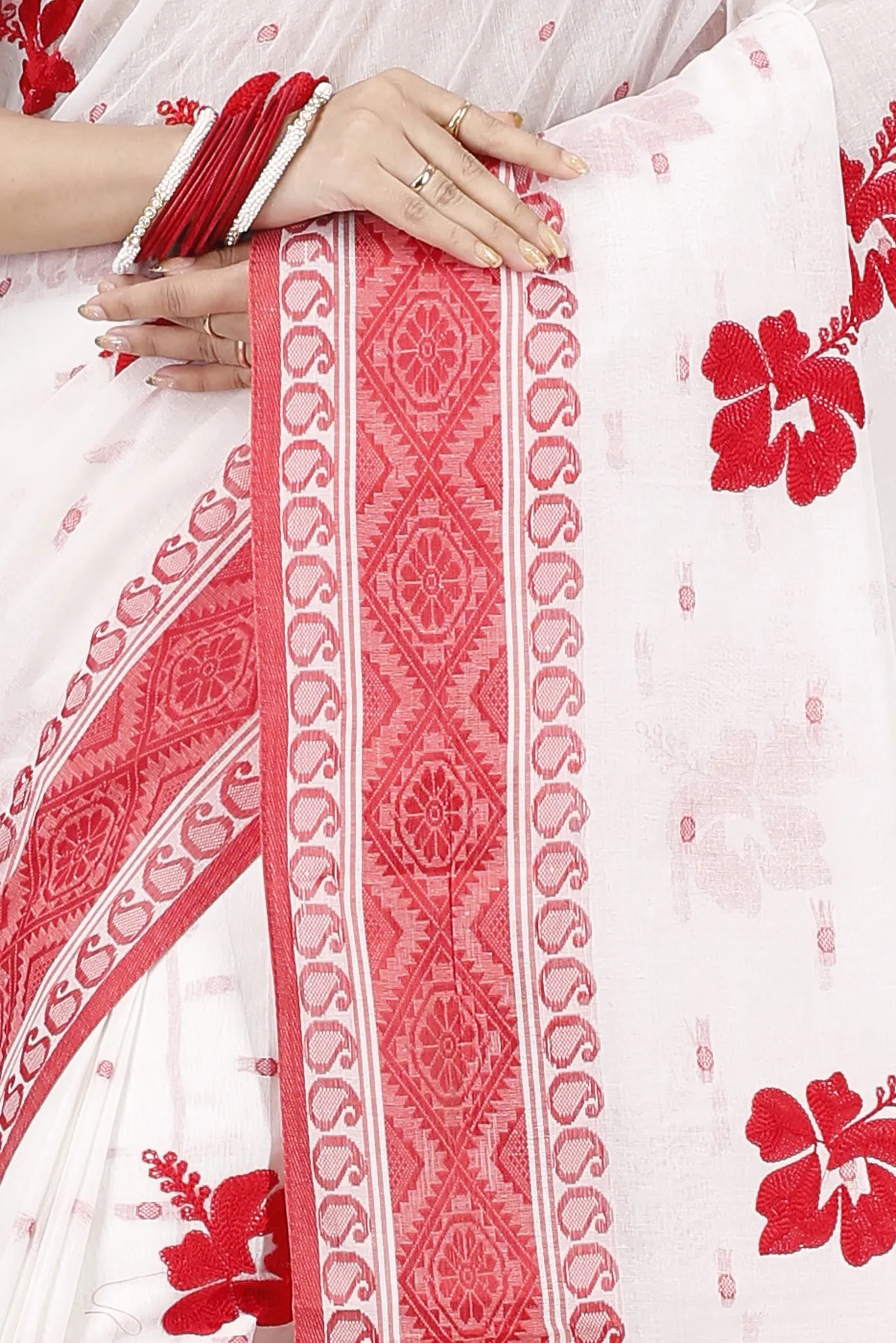 DipDiya Pure Cotton Red White Embi Boysko Jova The Bengali Classic Embroidery Tant Sarees