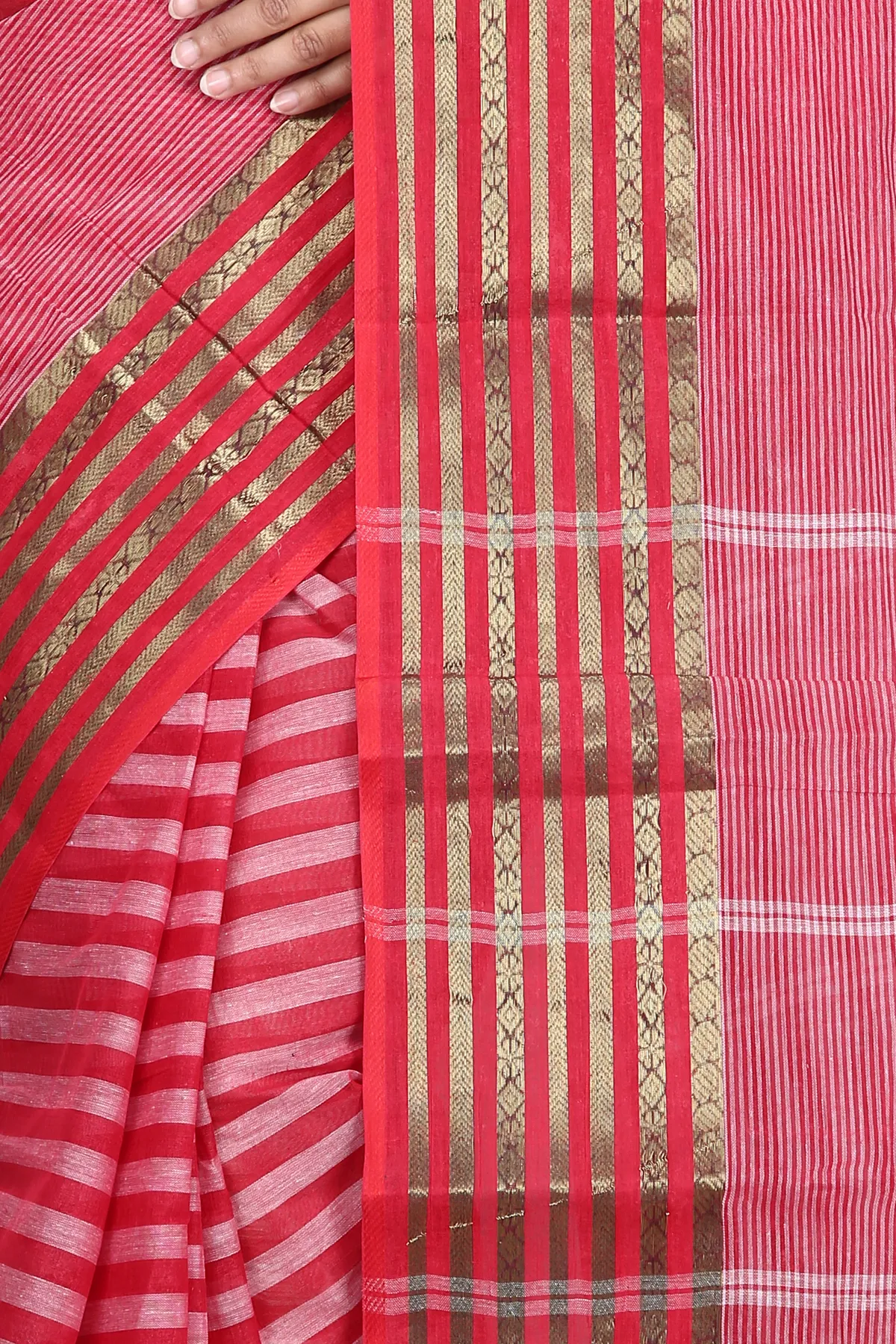 DipDiya Pure Cotton Red Zori Border Woven by Hand Tant Sarees