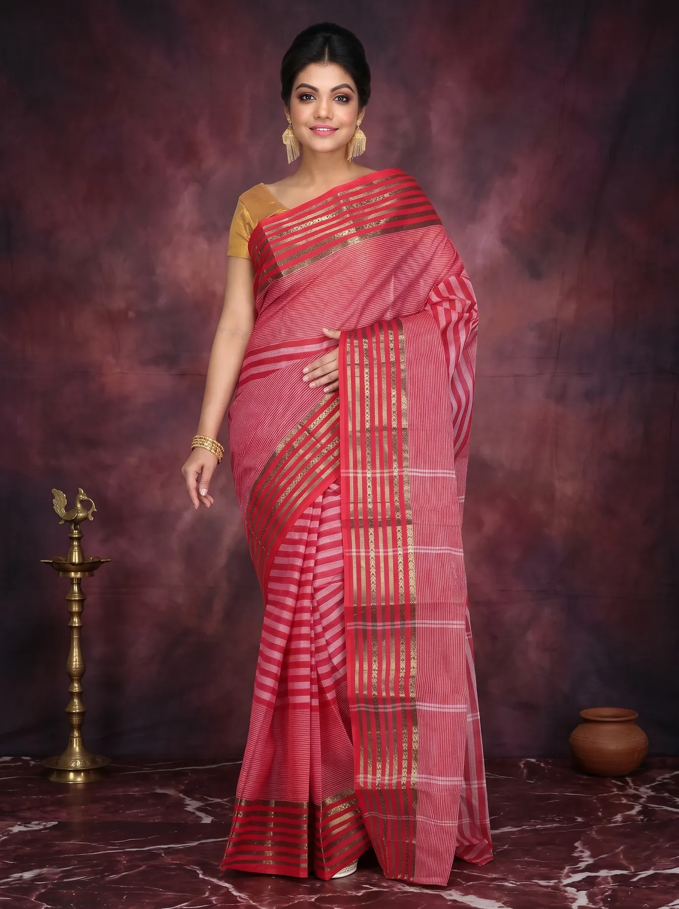 DipDiya Pure Cotton Red Zori Border Woven by Hand Tant Sarees