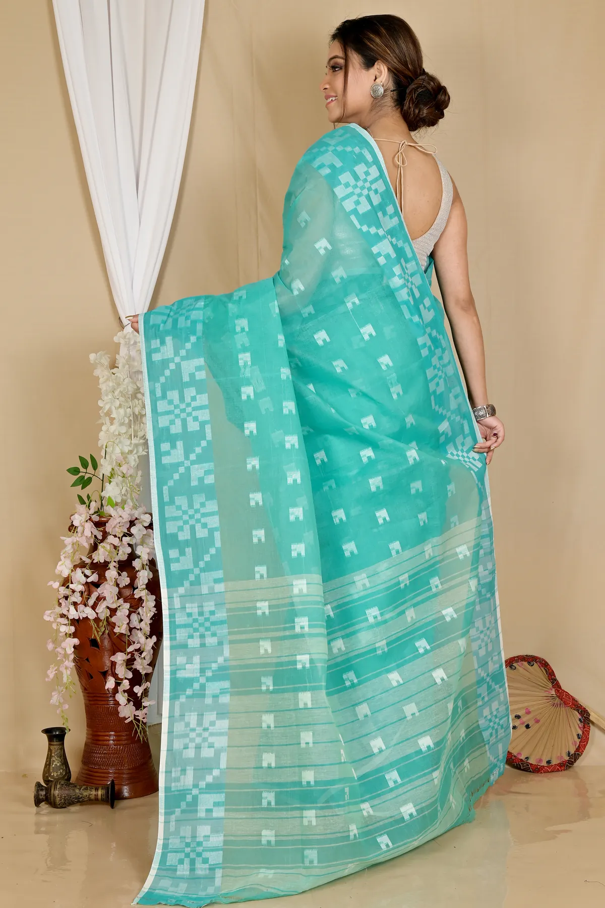 DipDiya Pure Cotton See Blue Aptuk Elegance in Every Weave Tant Sarees