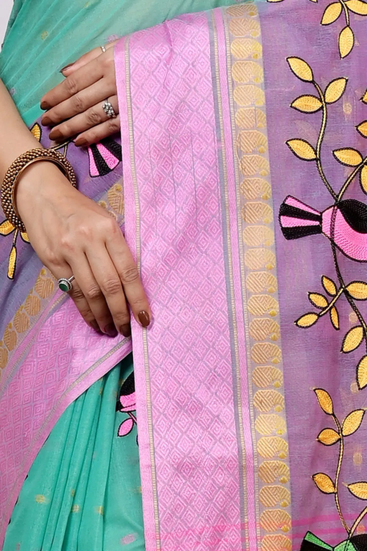 DipDiya Pure Cotton See Green and Pink Embi Ganga Chari Woven with Tradition Embroidery Tant Sarees