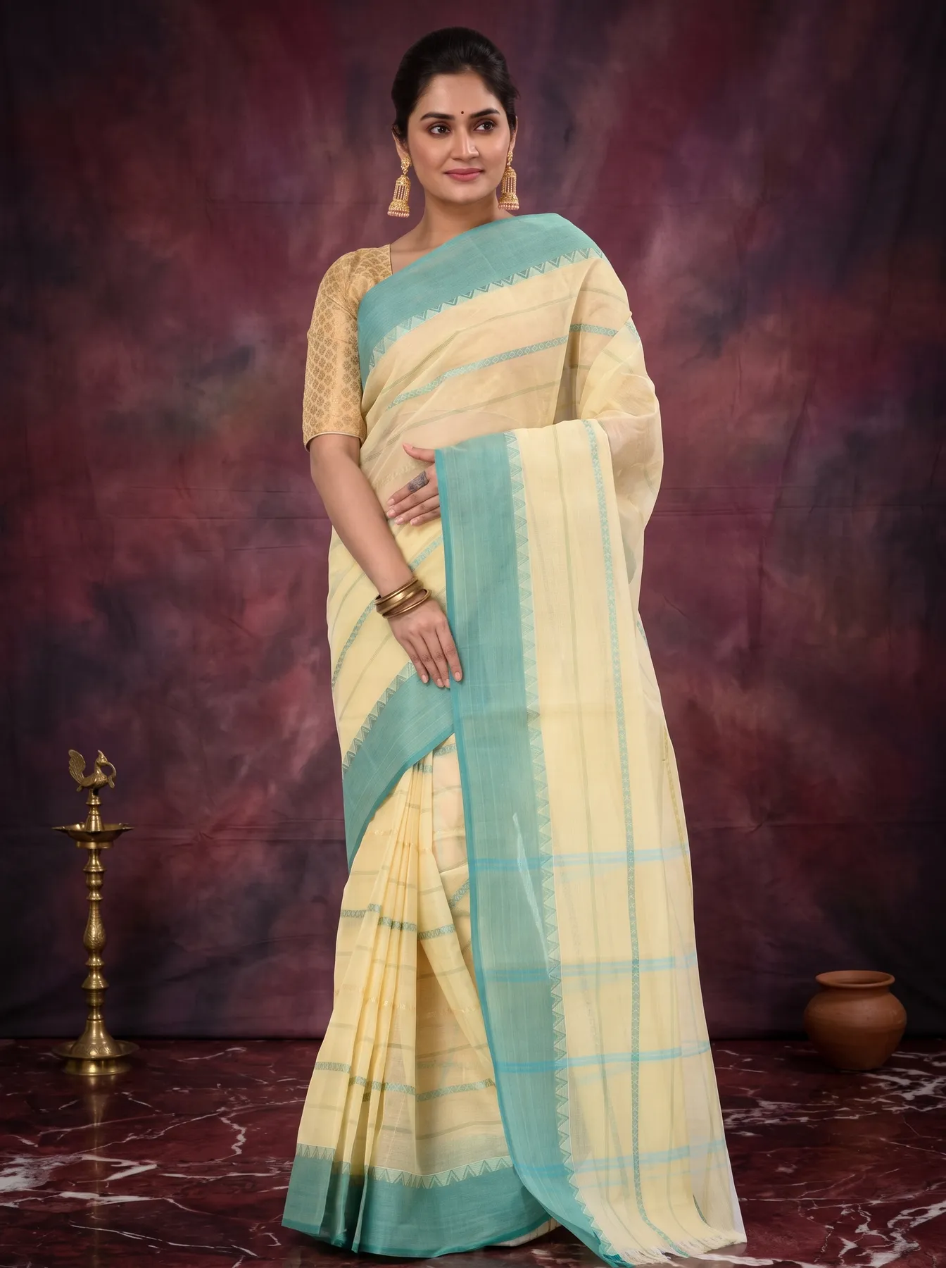 DipDiya Pure Cotton See Green Boysko Classic Grace Tant Sarees