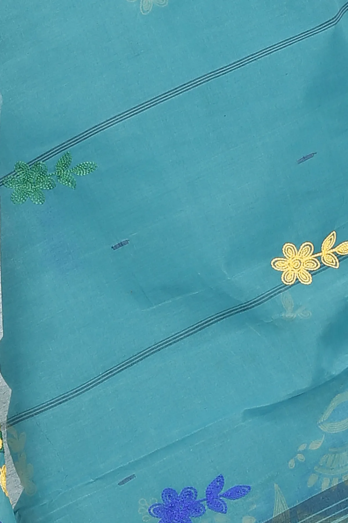 DipDiya Pure Cotton See Green Embi Gaela Ghot Artisan Crafted Embroidery Tant Sarees