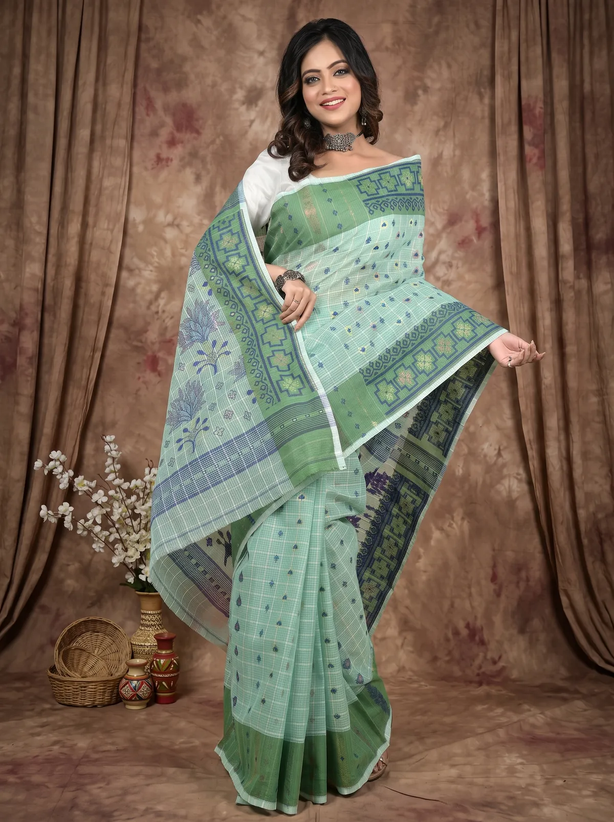 DipDiya Pure Cotton See Green Ginni Artisan Crafted Jamdani Sarees