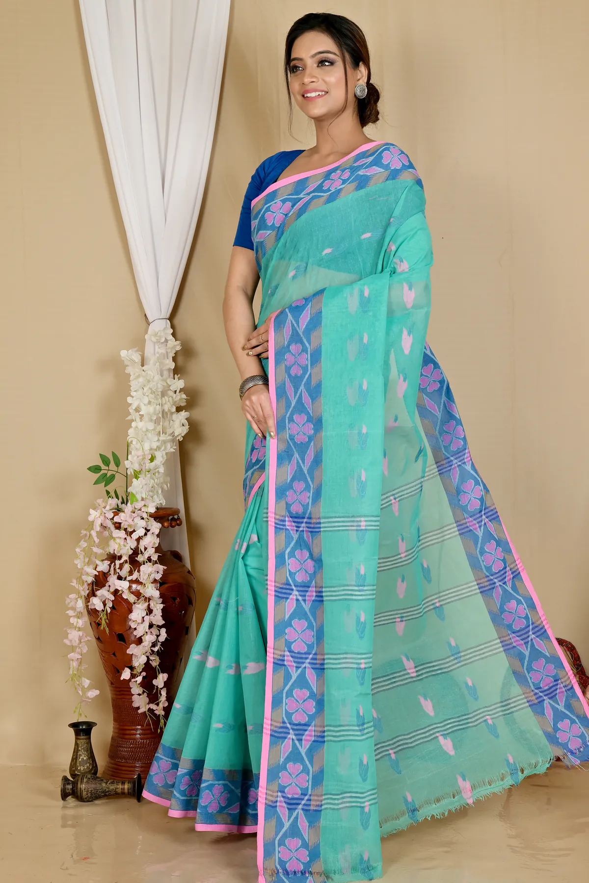 DipDiya Pure Cotton See Green Komtai Crafted in Bengal Tant Sarees