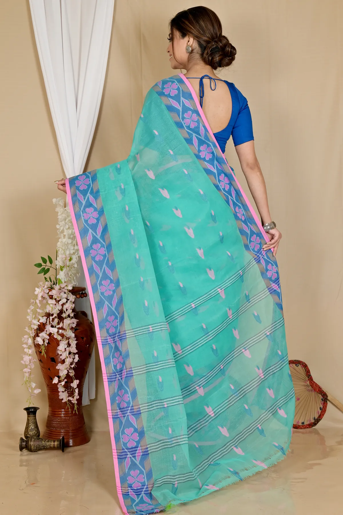 DipDiya Pure Cotton See Green Komtai Crafted in Bengal Tant Sarees