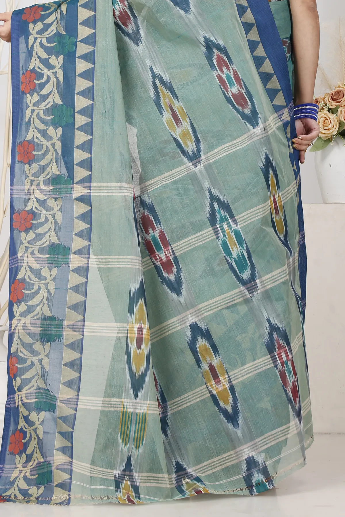 DipDiya Pure Cotton See Green Mili Rooted in Bengal Tant Sarees