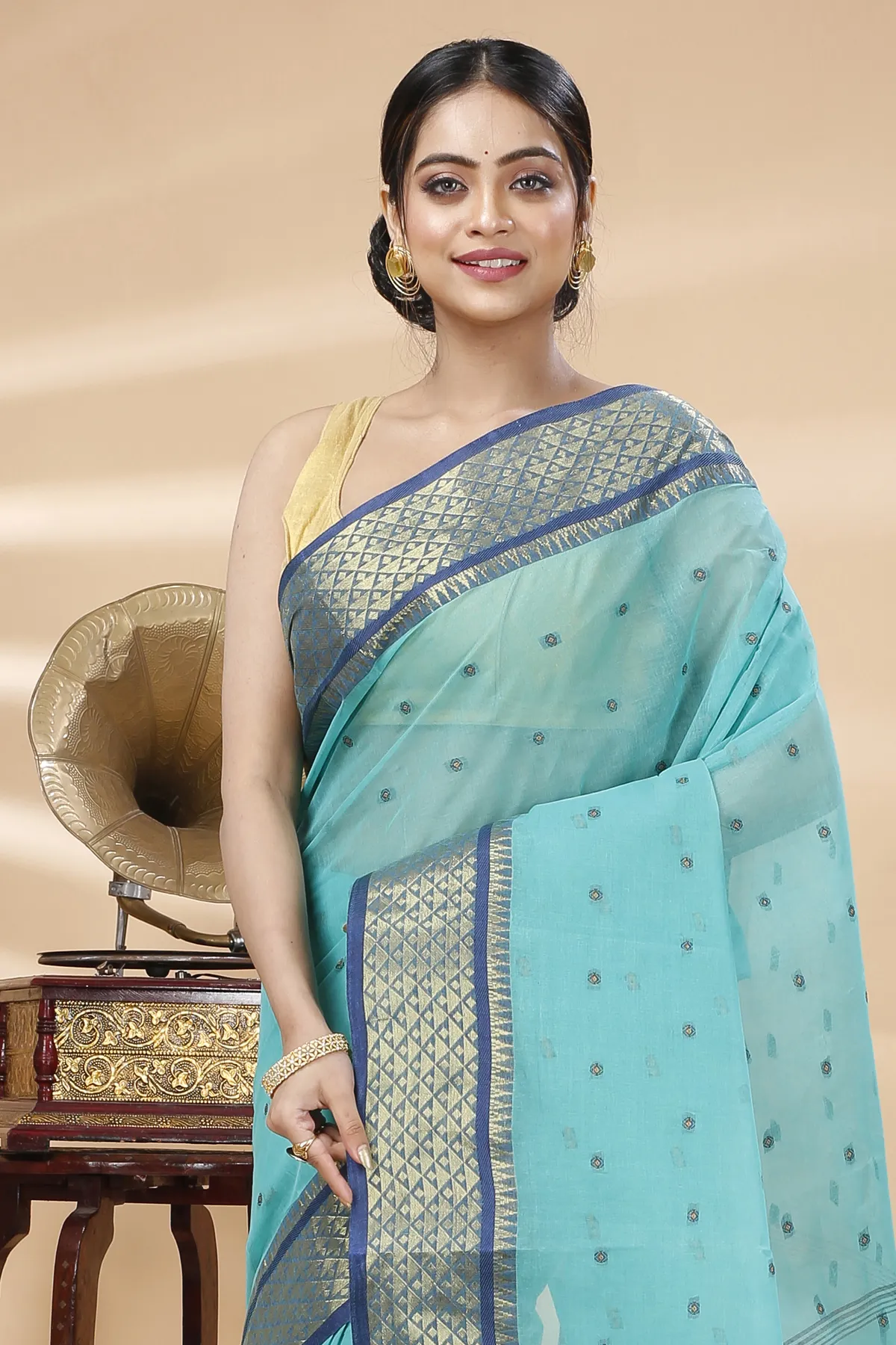 DipDiya Pure Cotton See Green Peral Crafted in Bengal Tant Sarees