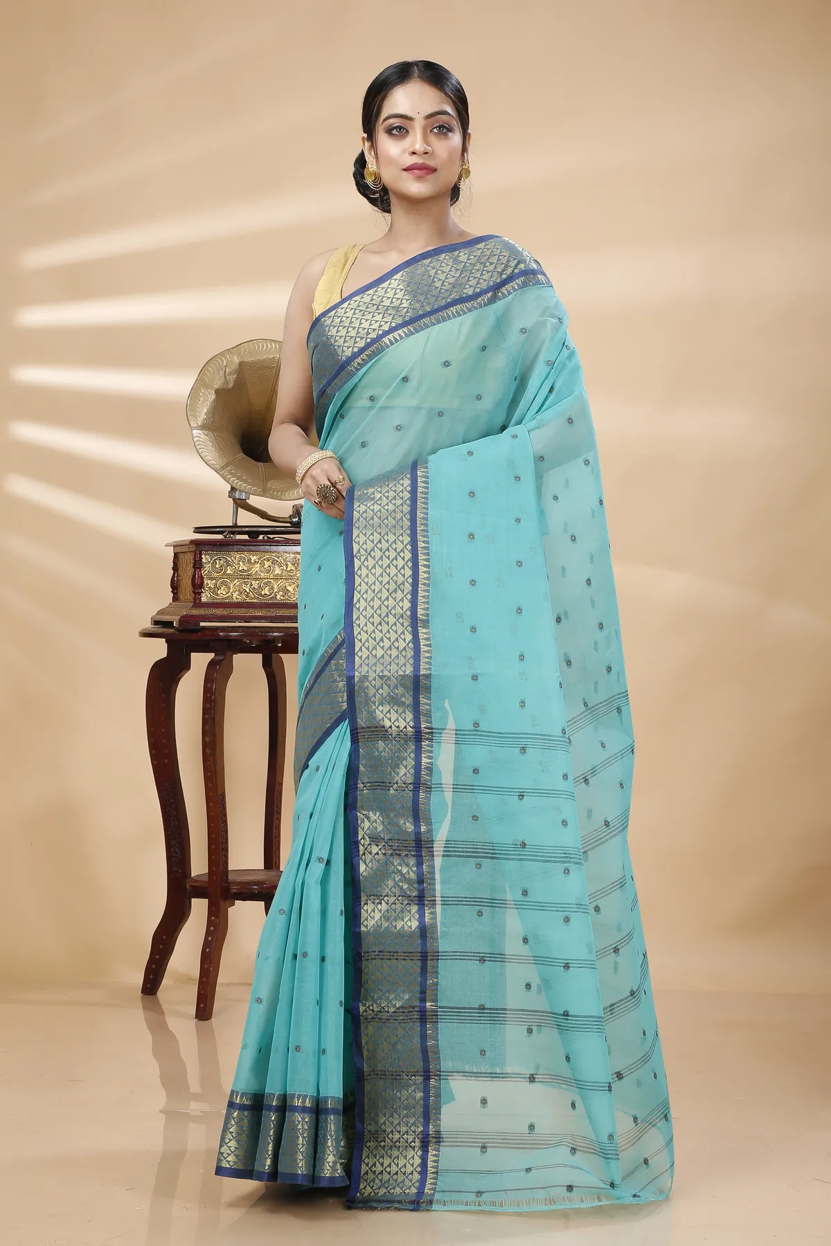 DipDiya Pure Cotton See Green Peral Crafted in Bengal Tant Sarees