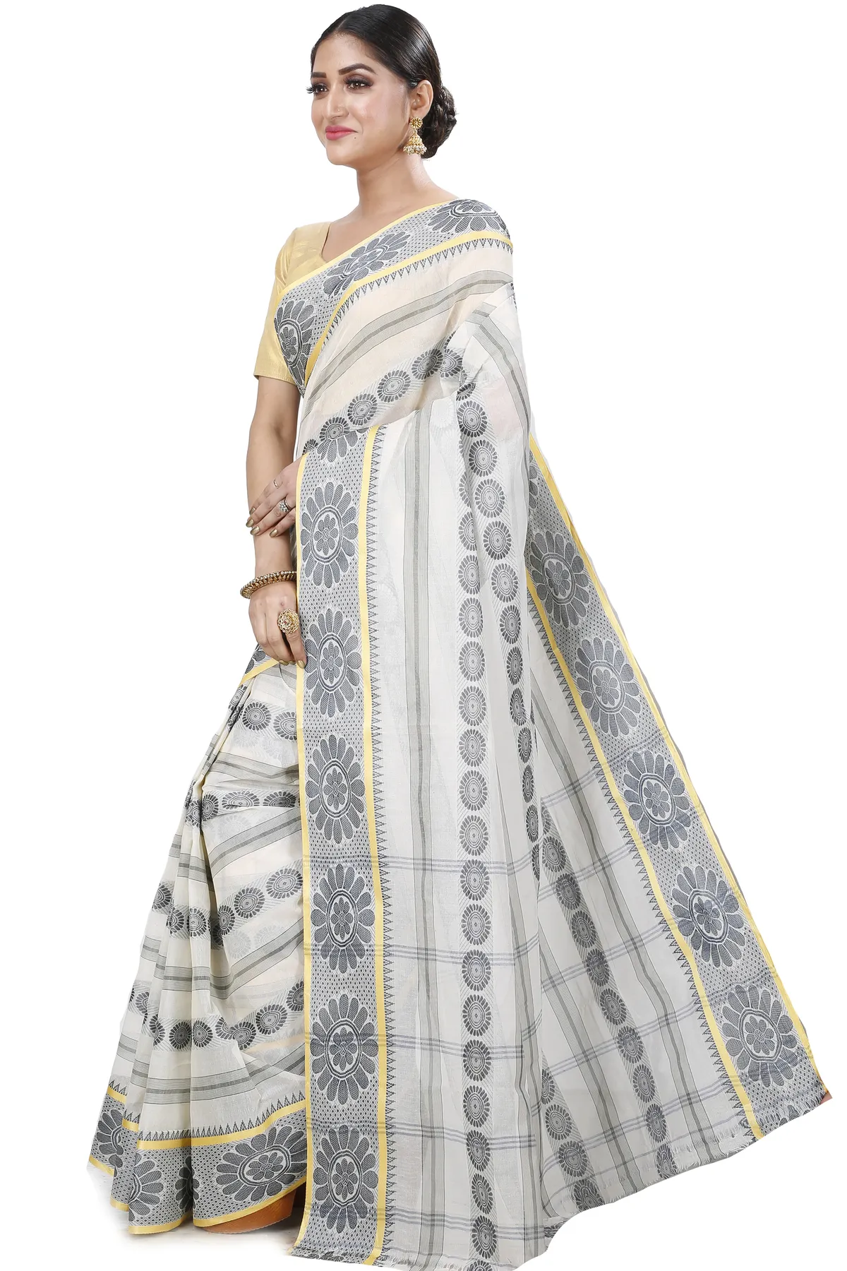DipDiya Pure Cotton Silver Chakro Tant Bengal in Every Thread Tant Sarees