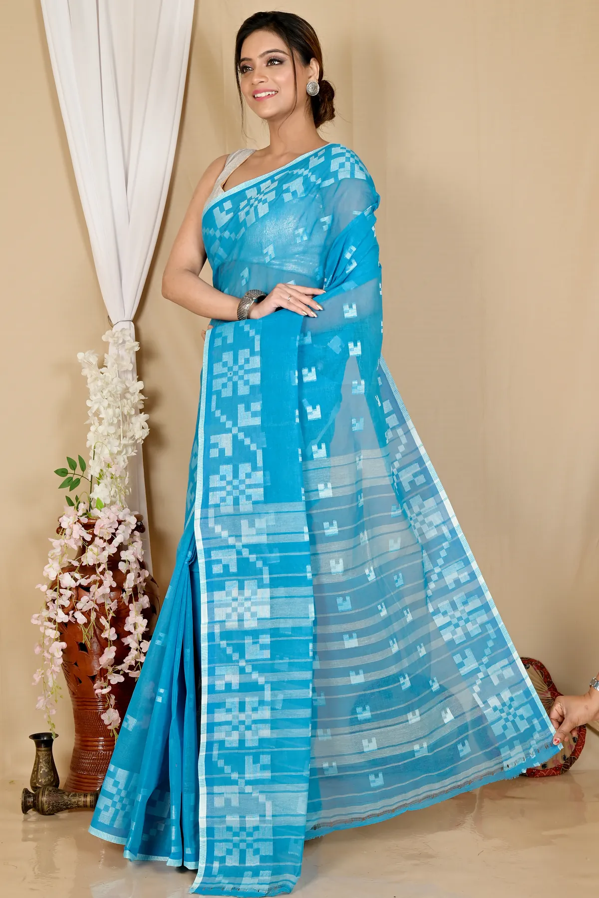 DipDiya Pure Cotton Sky Blue Aptuk Crafted in Bengal Tant Sarees