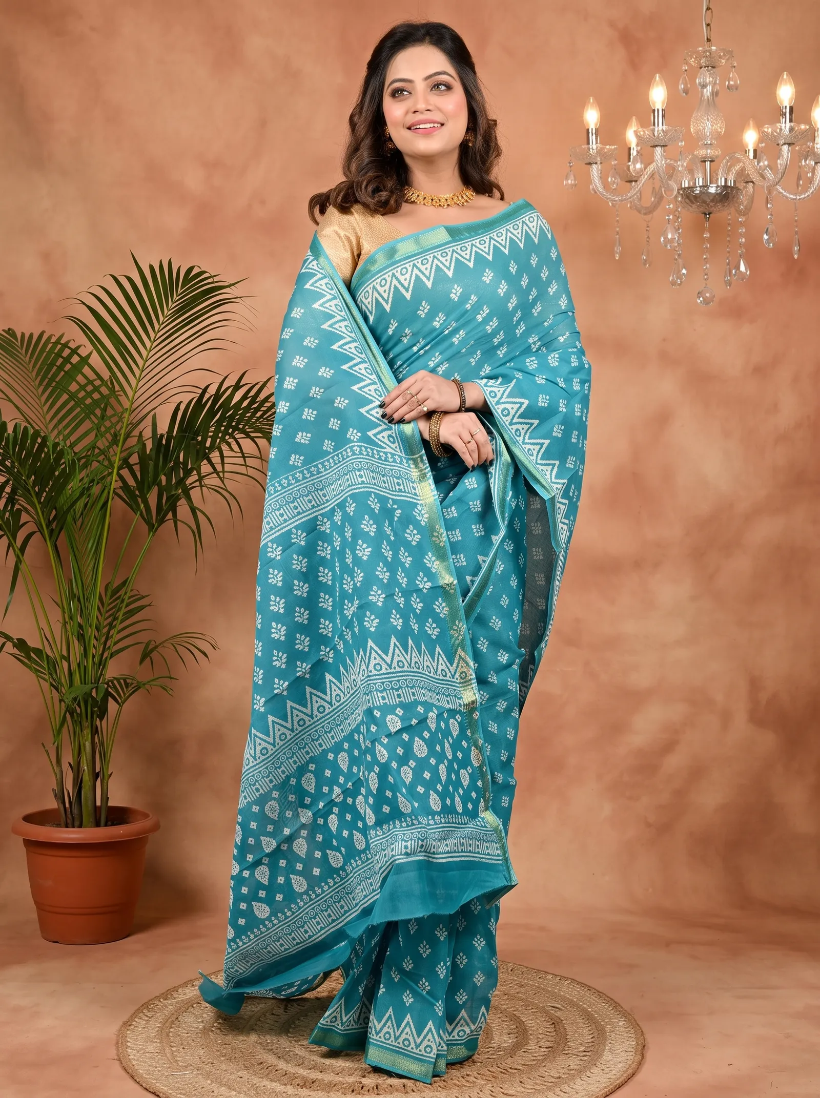 DipDiya Pure Cotton Sky Blue Febasi A Legacy Woven Batik Print Sarees