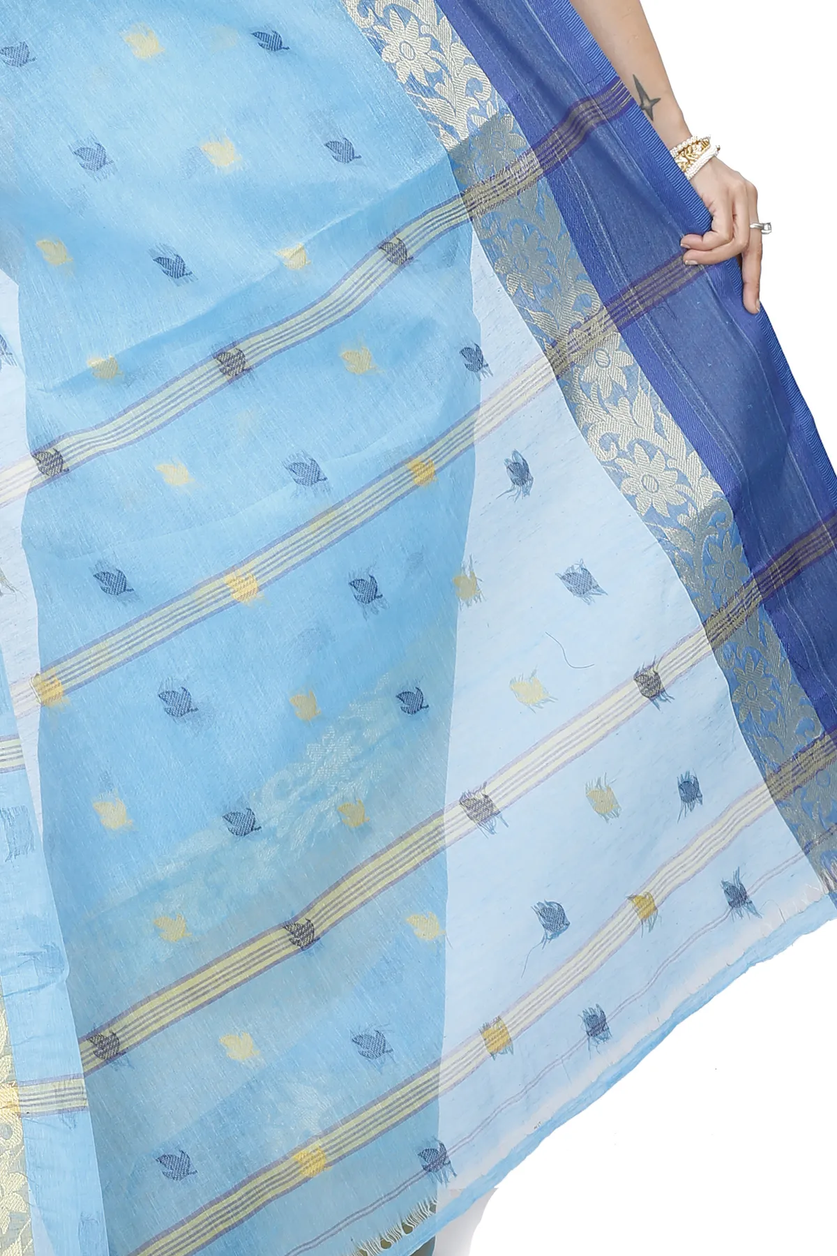 DipDiya Pure Cotton Sky Blue Geena Grace of Bengal Tant Sarees