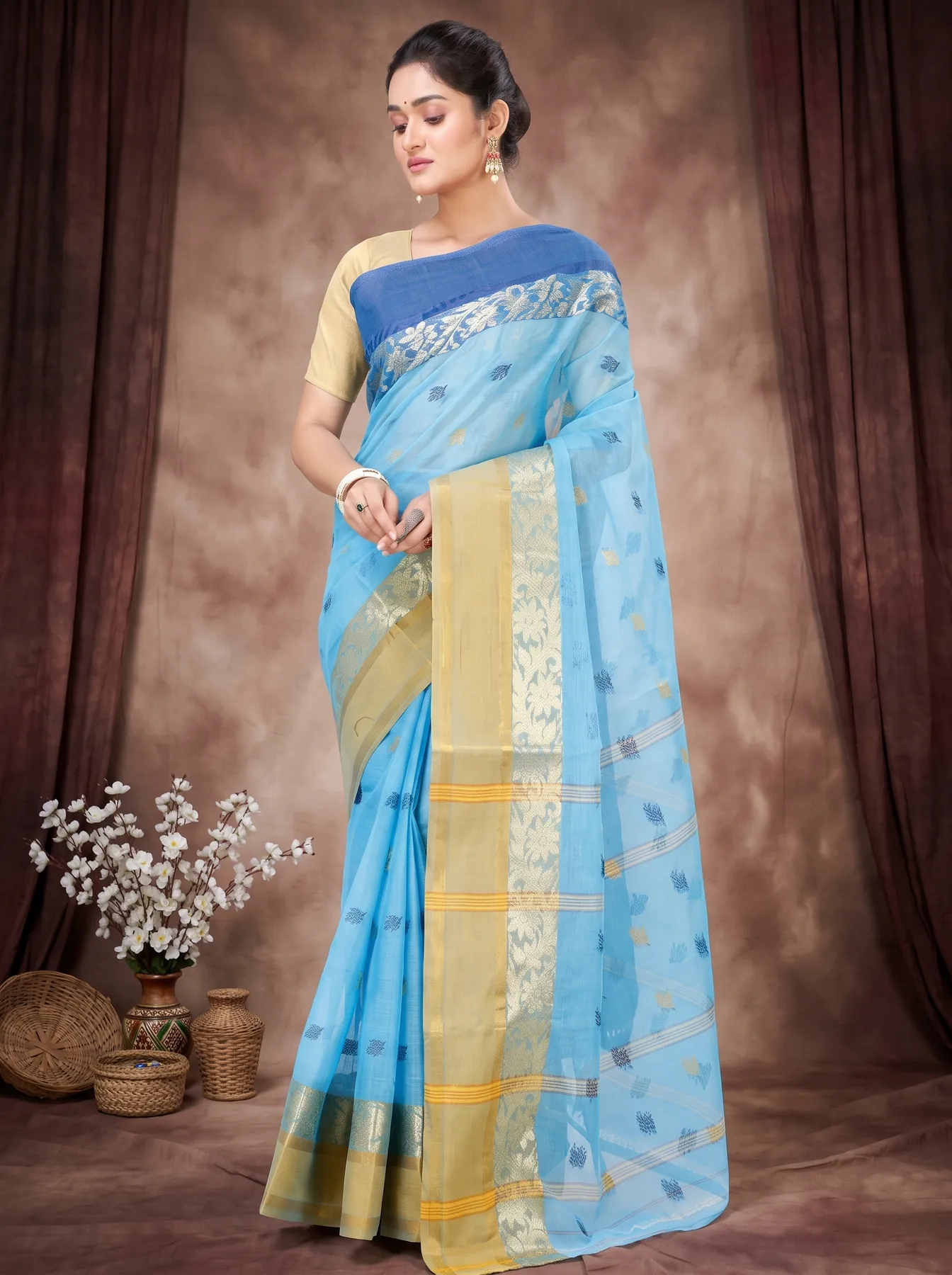 DipDiya Pure Cotton Sky Blue Geena Grace of Bengal Tant Sarees