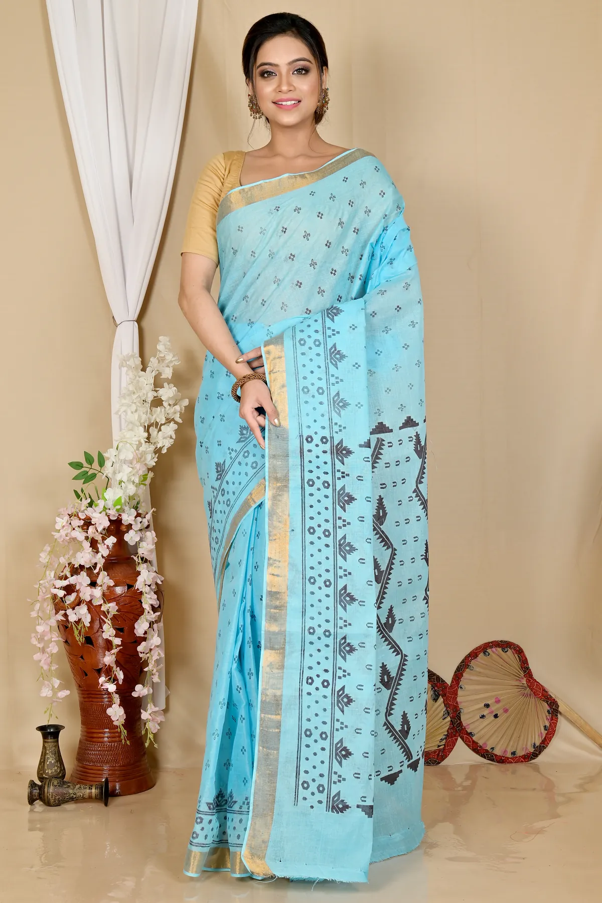 DipDiya Pure Cotton Sky Blue Luvna Elegance in Every Weave Printed Tant Sarees
