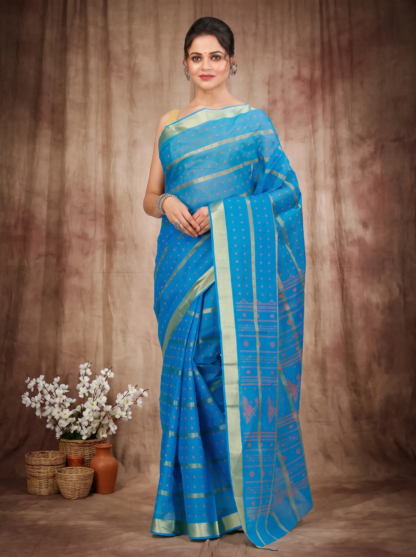 DipDiya Pure Cotton Sky Blue Mera Classic Bengali Tant Sarees