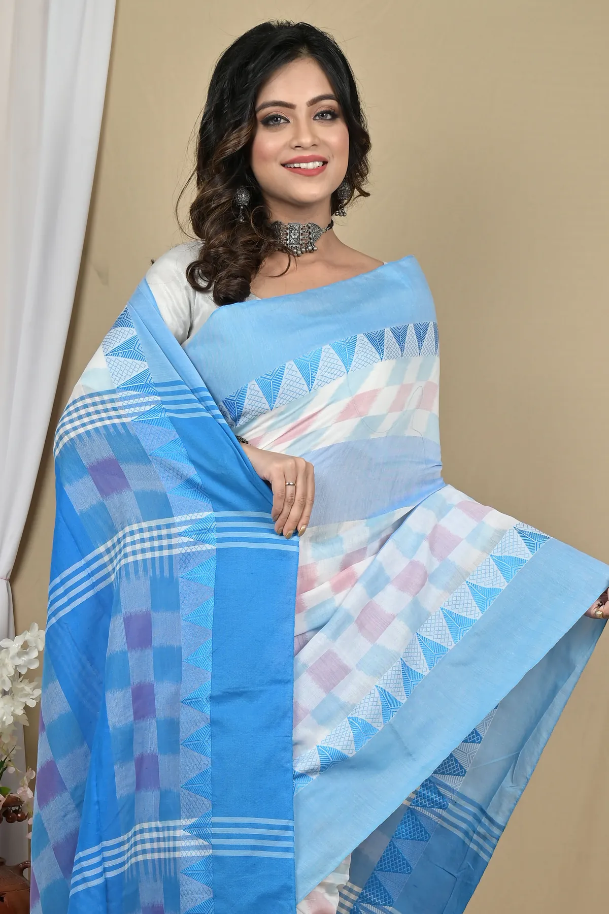 DipDiya Pure Cotton Sky Blue White Hiran Traditional Elegance Handloom Sarees