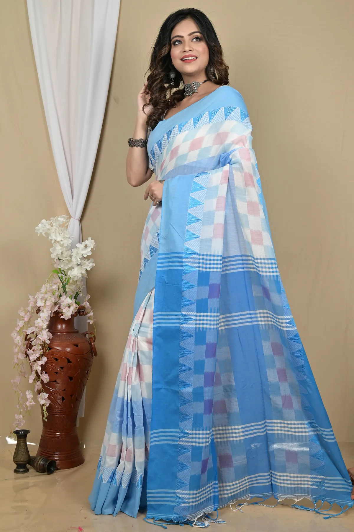 DipDiya Pure Cotton Sky Blue White Hiran Traditional Elegance Handloom Sarees
