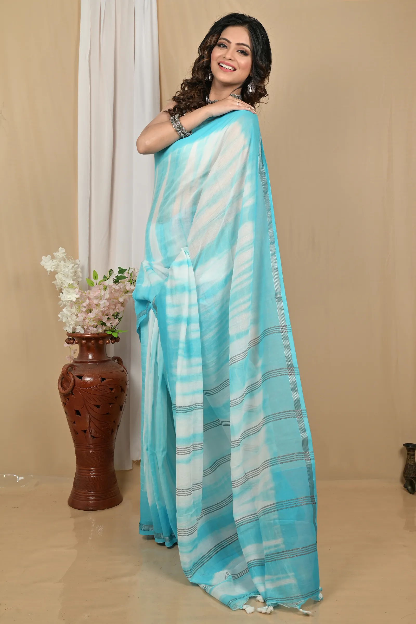 DipDiya Pure Cotton Sky White Achmol Effortless Tradition Badhni Dye Sarees