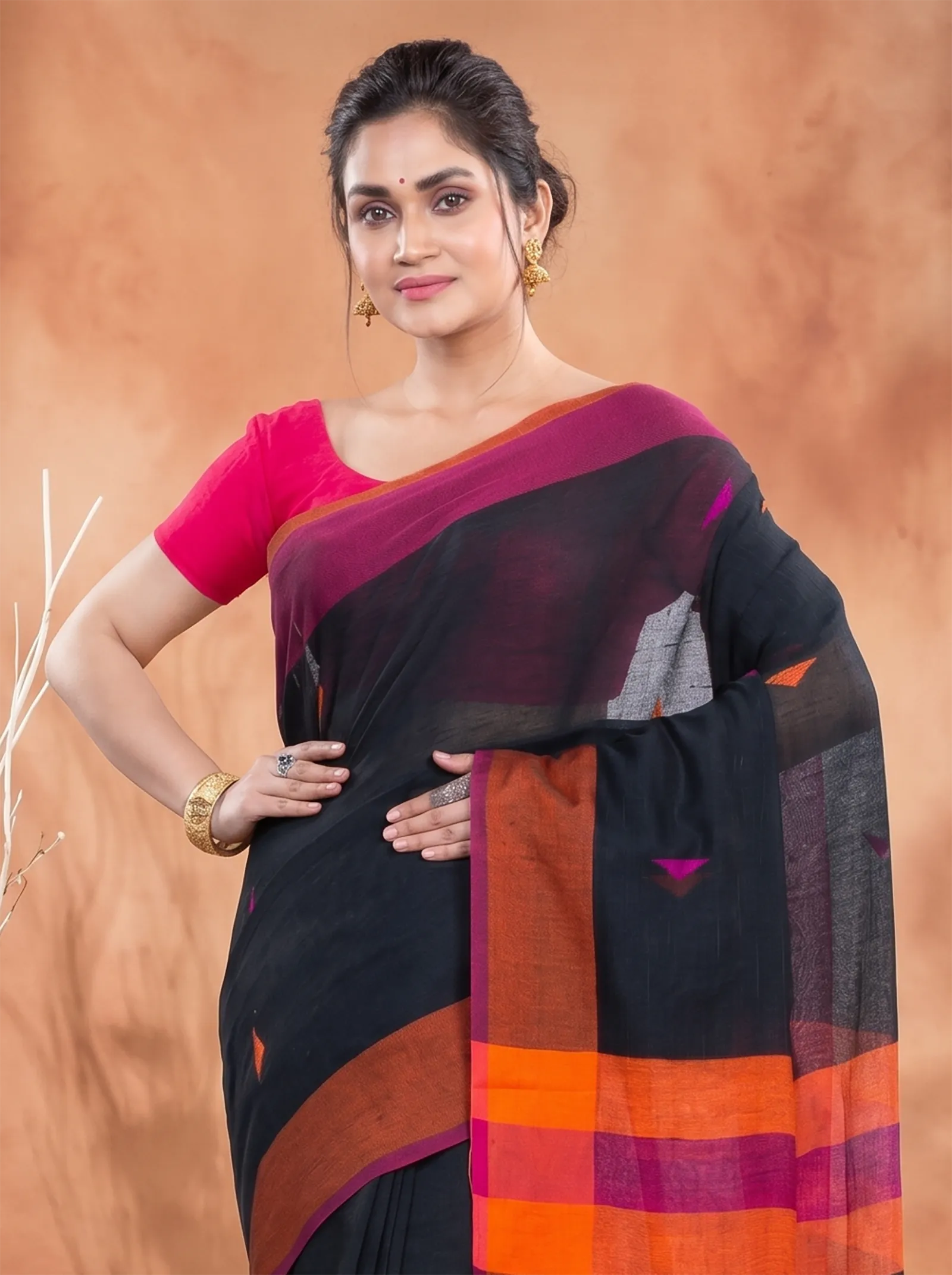 DipDiya Pure Cotton  Traditional Bengali Black Artisan Crafted Clasic Than Handloom Saree