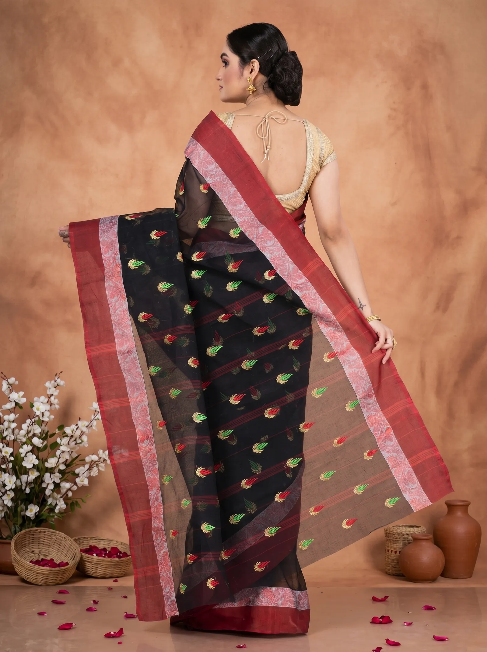 DipDiya Pure Cotton  Traditional Bengali Black Artisan Crafted Dip Embro Embroidery Tant Saree