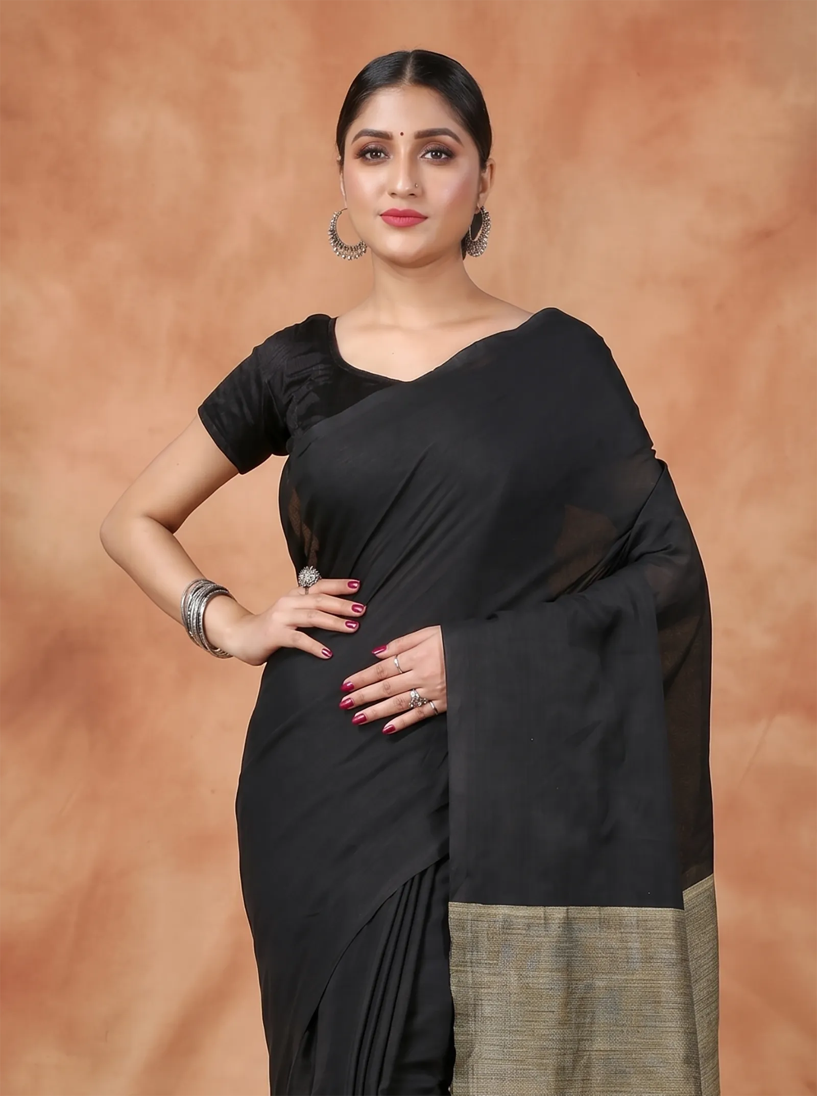 DipDiya Pure Cotton  Traditional Bengali Black Artisan Crafted Kesh Than Handloom Saree