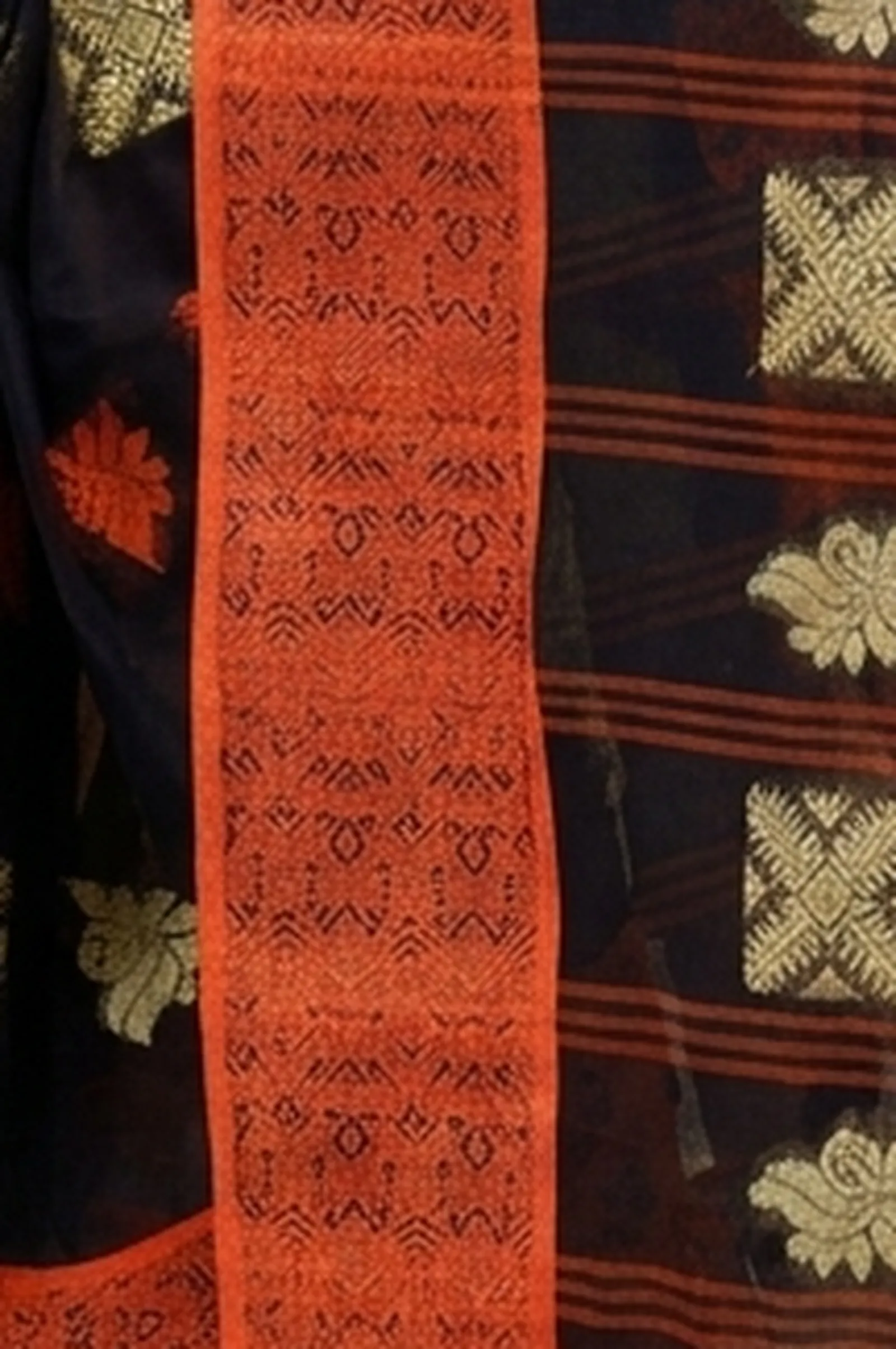 DipDiya Pure Cotton  Traditional Bengali Black Artisan Crafted Suparna Buti Tant Saree