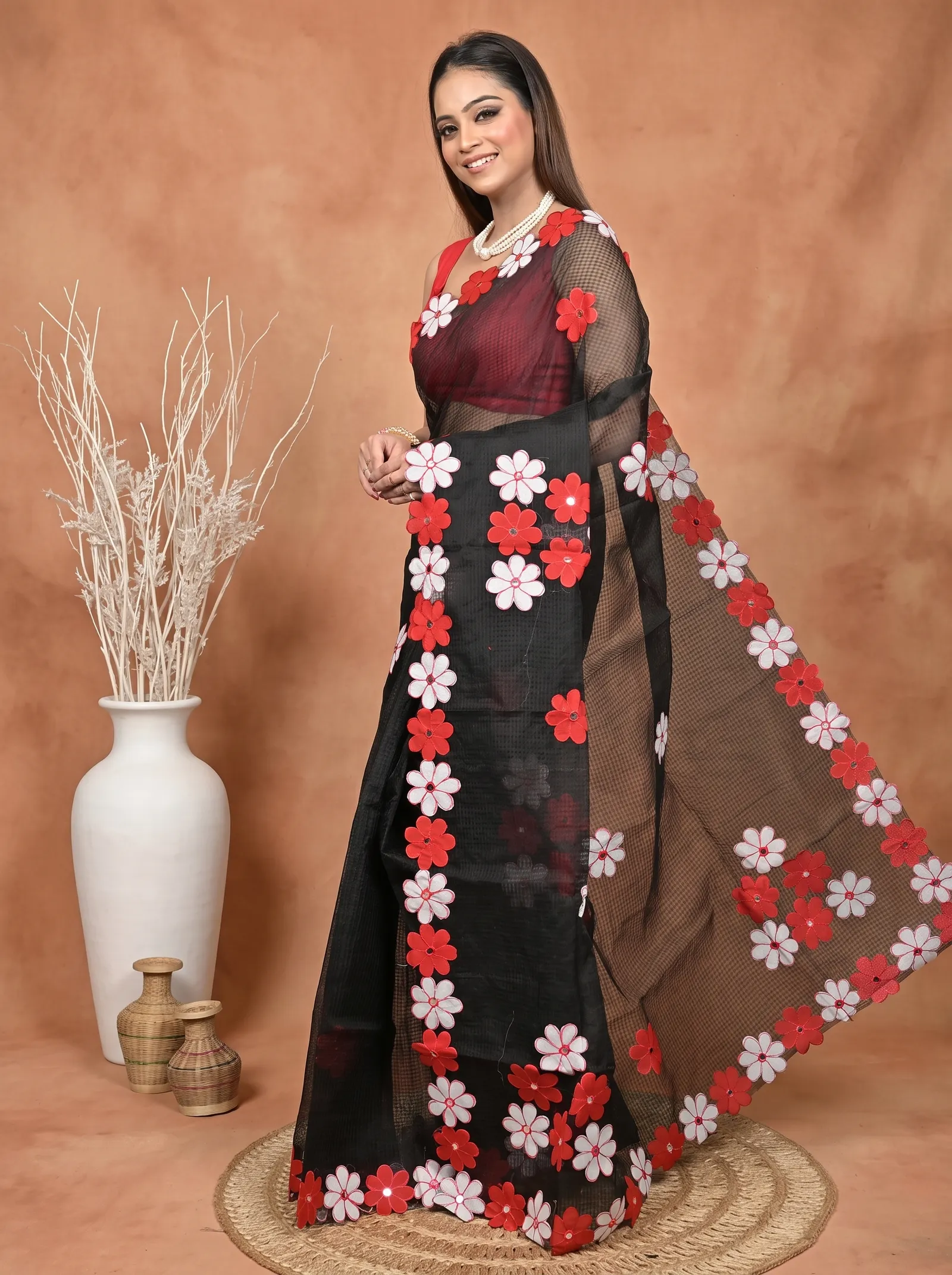 DipDiya Pure Cotton  Traditional Bengali Black Red Artisan Crafted Kotaplik Kota Applique Saree