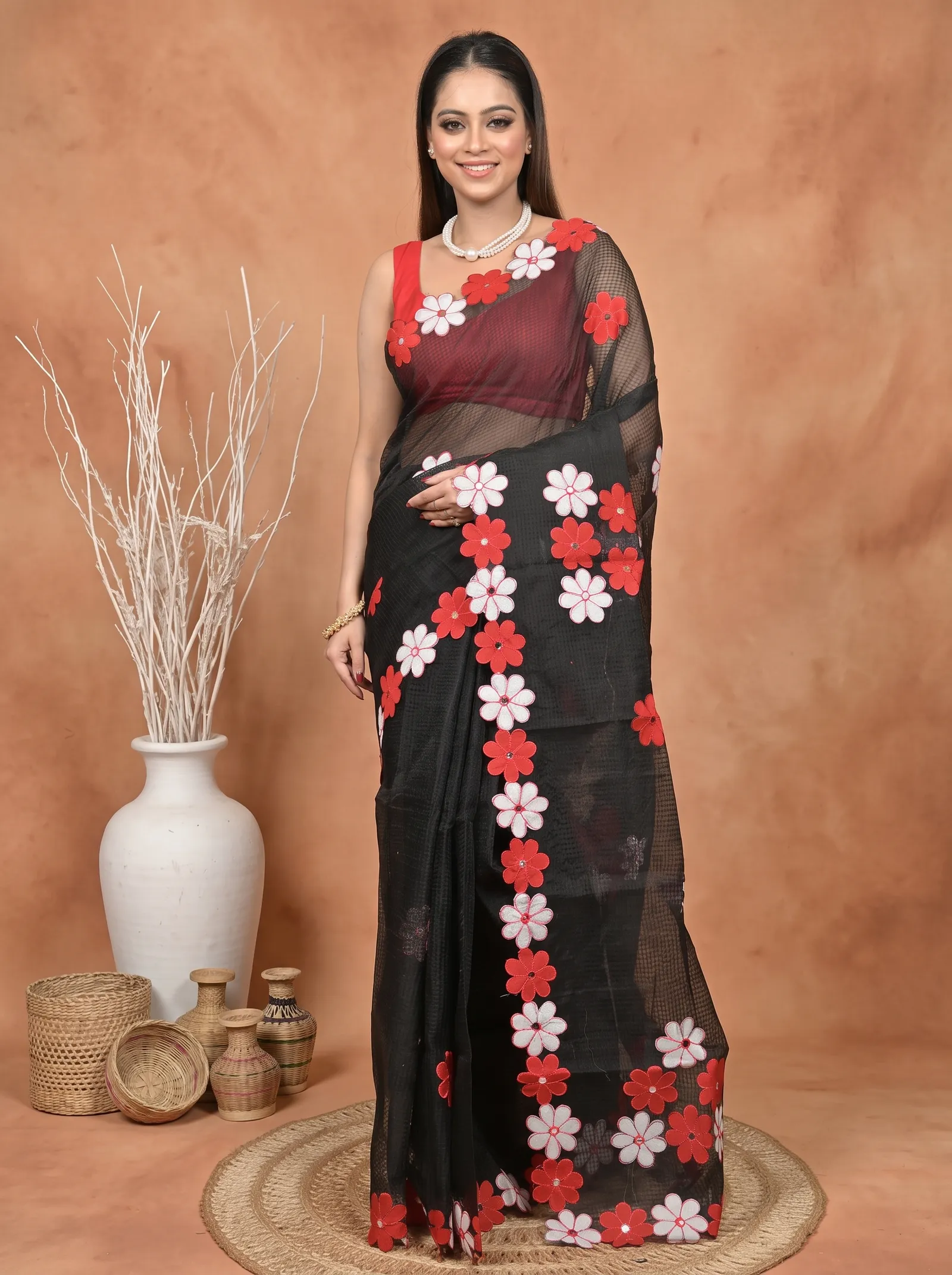 DipDiya Pure Cotton  Traditional Bengali Black Red Artisan Crafted Kotaplik Kota Applique Saree