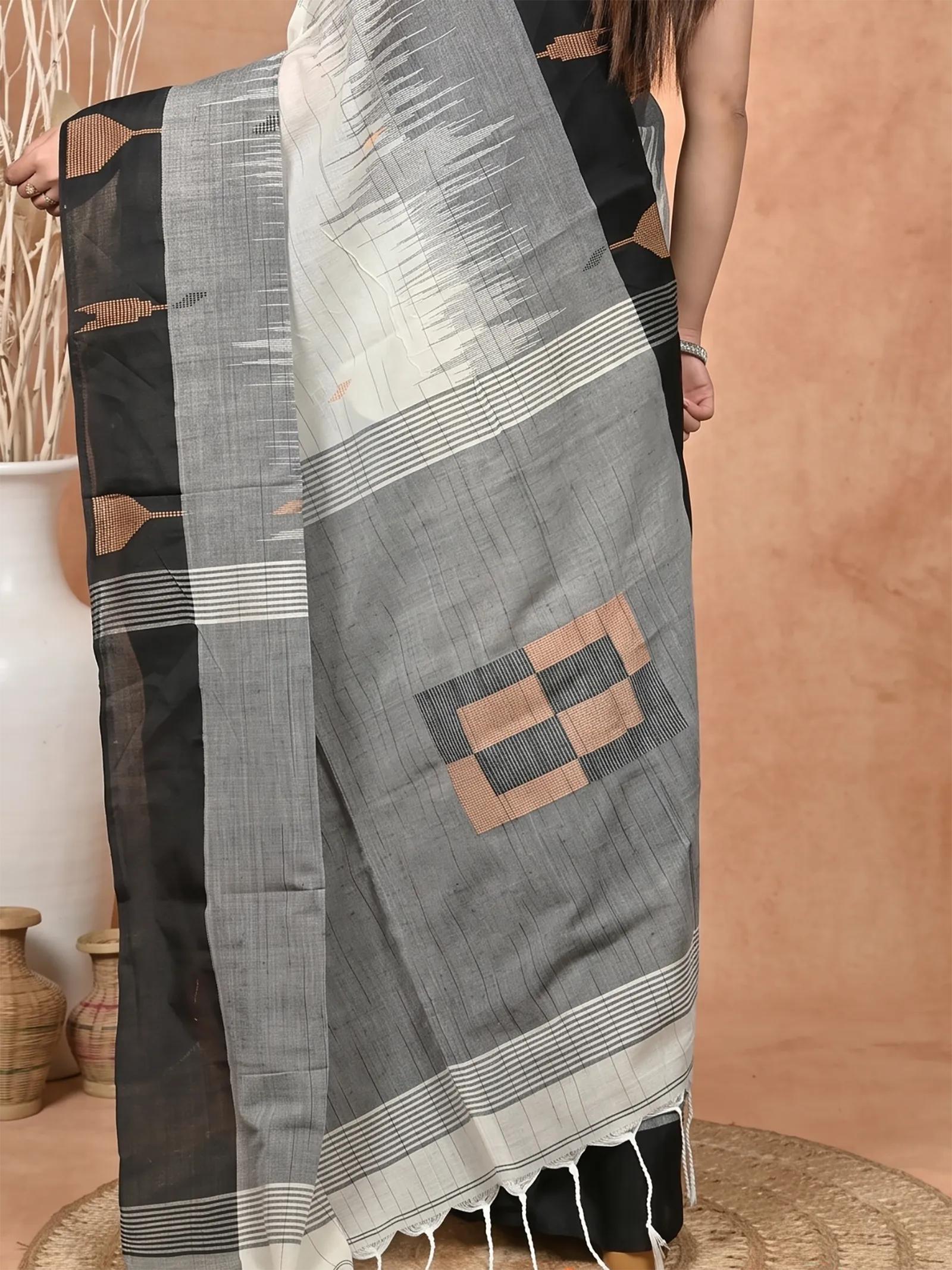 DipDiya Pure Cotton  Traditional Bengali Black White Artisan Crafted Soumon Kotki Saree