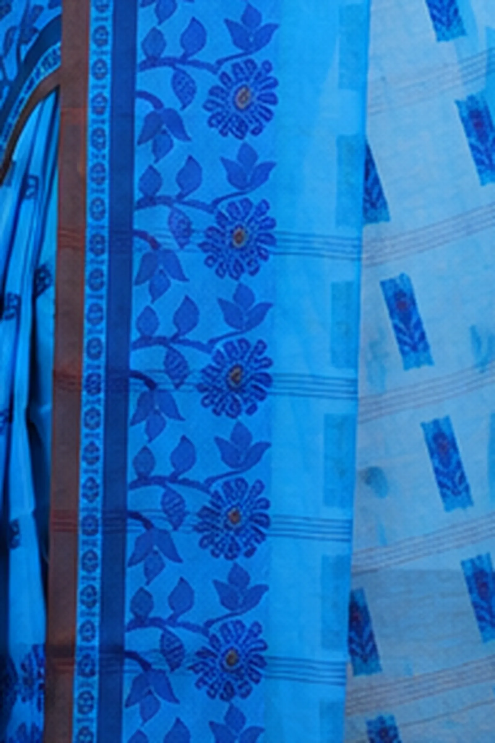 DipDiya Pure Cotton  Traditional Bengali Blue Artisan Crafted Fultop Tant Tant Saree