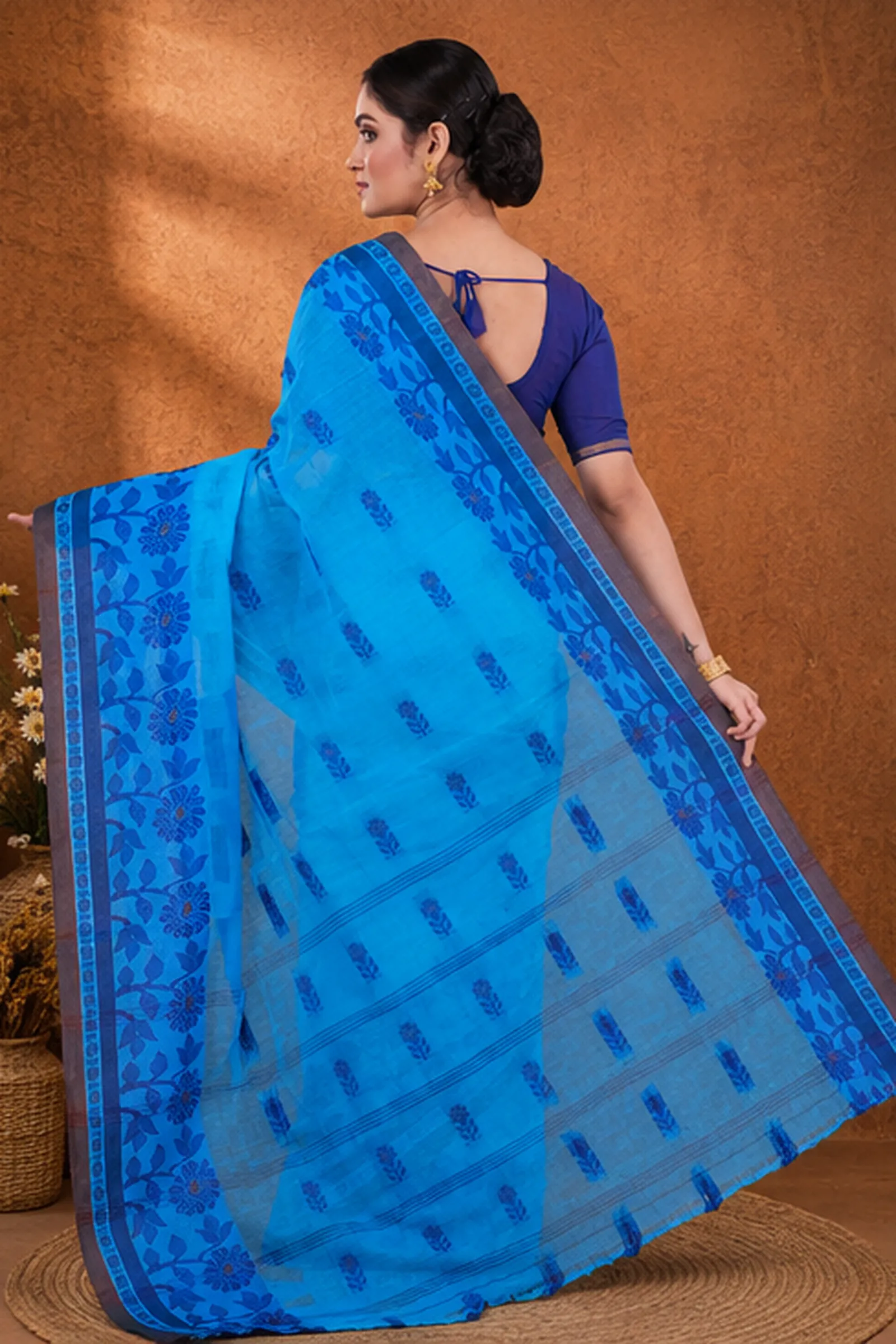DipDiya Pure Cotton  Traditional Bengali Blue Artisan Crafted Fultop Tant Tant Saree