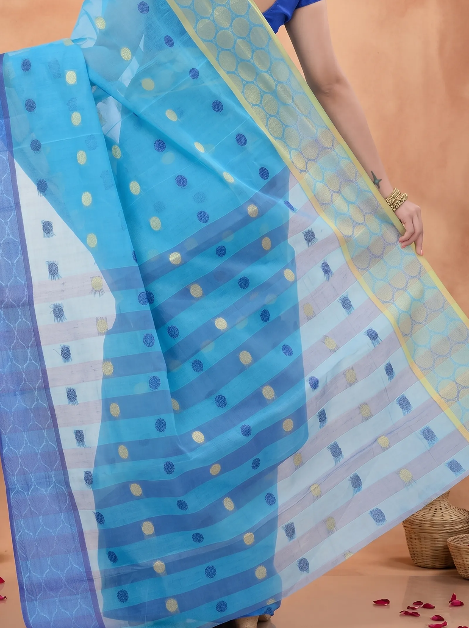 DipDiya Pure Cotton  Traditional Bengali Blue Artisan Crafted Ganga Jamuna Tant Saree