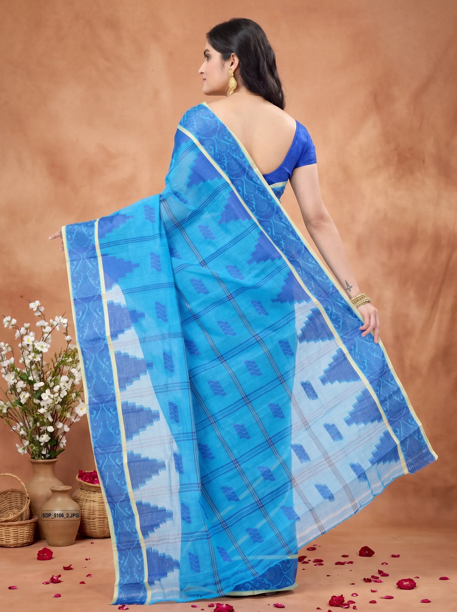 DipDiya Pure Cotton  Traditional Bengali Blue Artisan Crafted Kamala Desiging Tant Saree